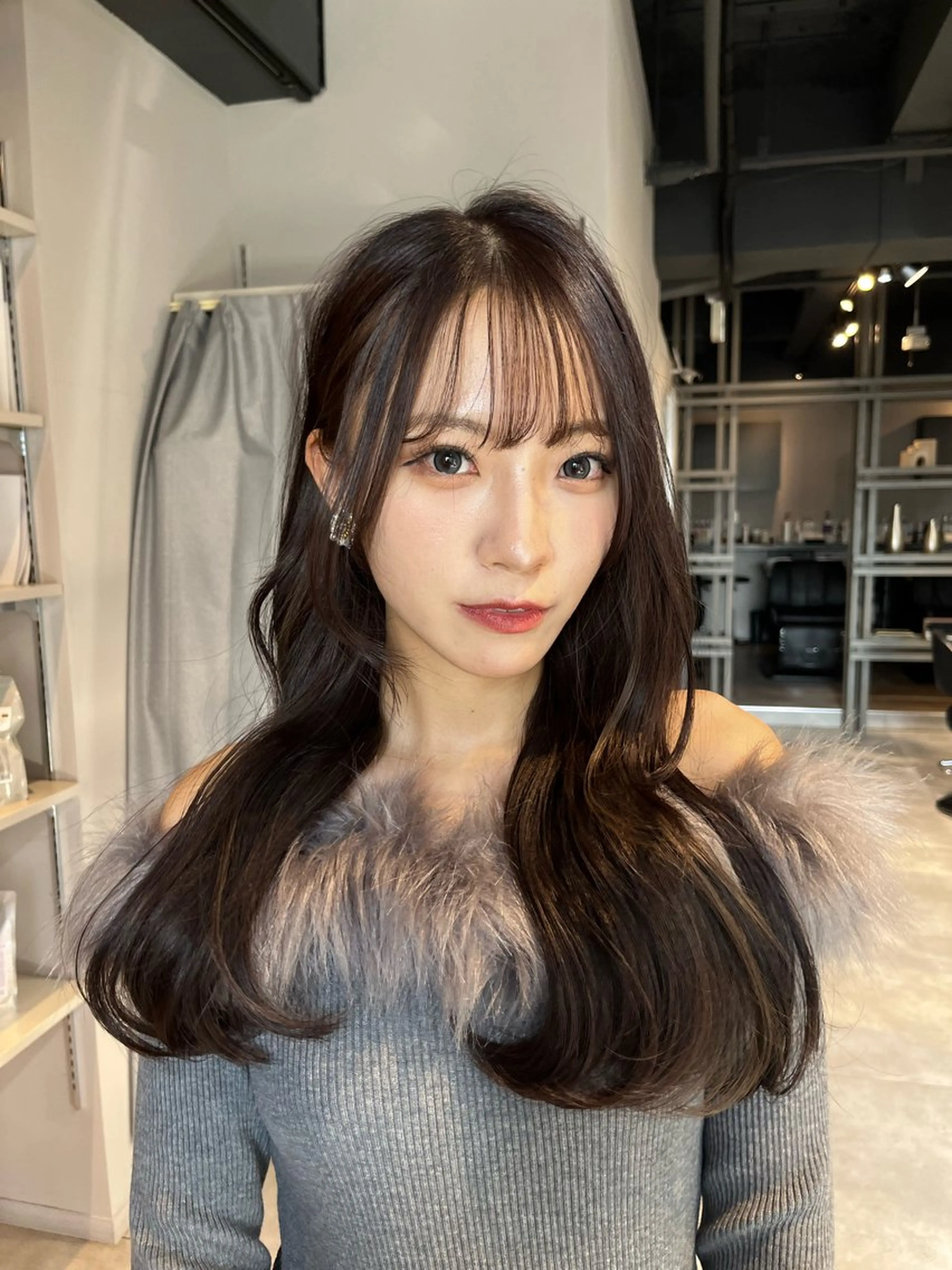 ロング カラー カット ヘアカラー トリートメント ベージュ/グレージュ 恵比寿/丸山陽平のヘアスタイル