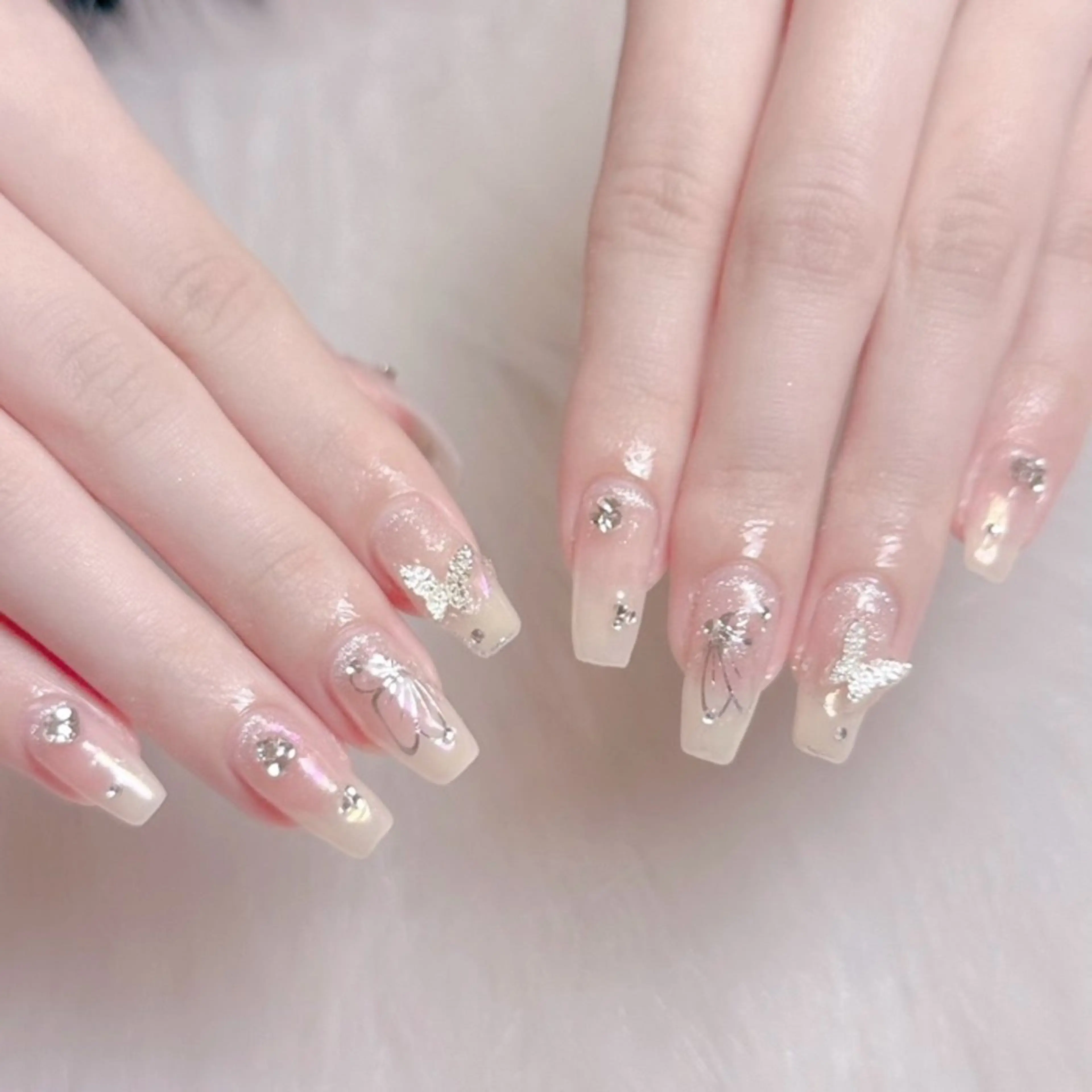 ネイル ハンドネイル Mari 🎀六月移転のネイルデザイン