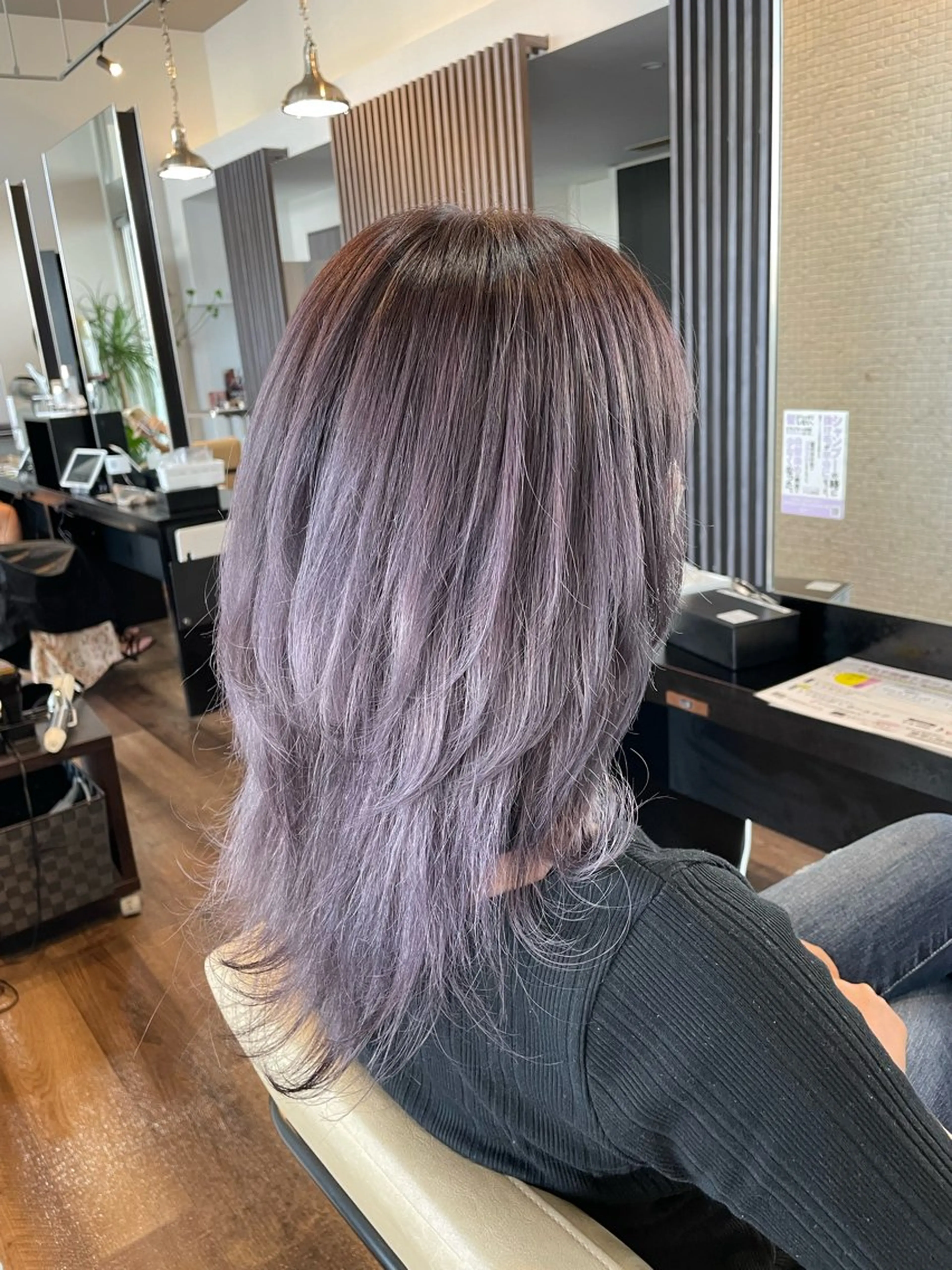 ロング カラー ブリーチ STYLE皆実店所属・黒岩 宏希のヘアスタイル