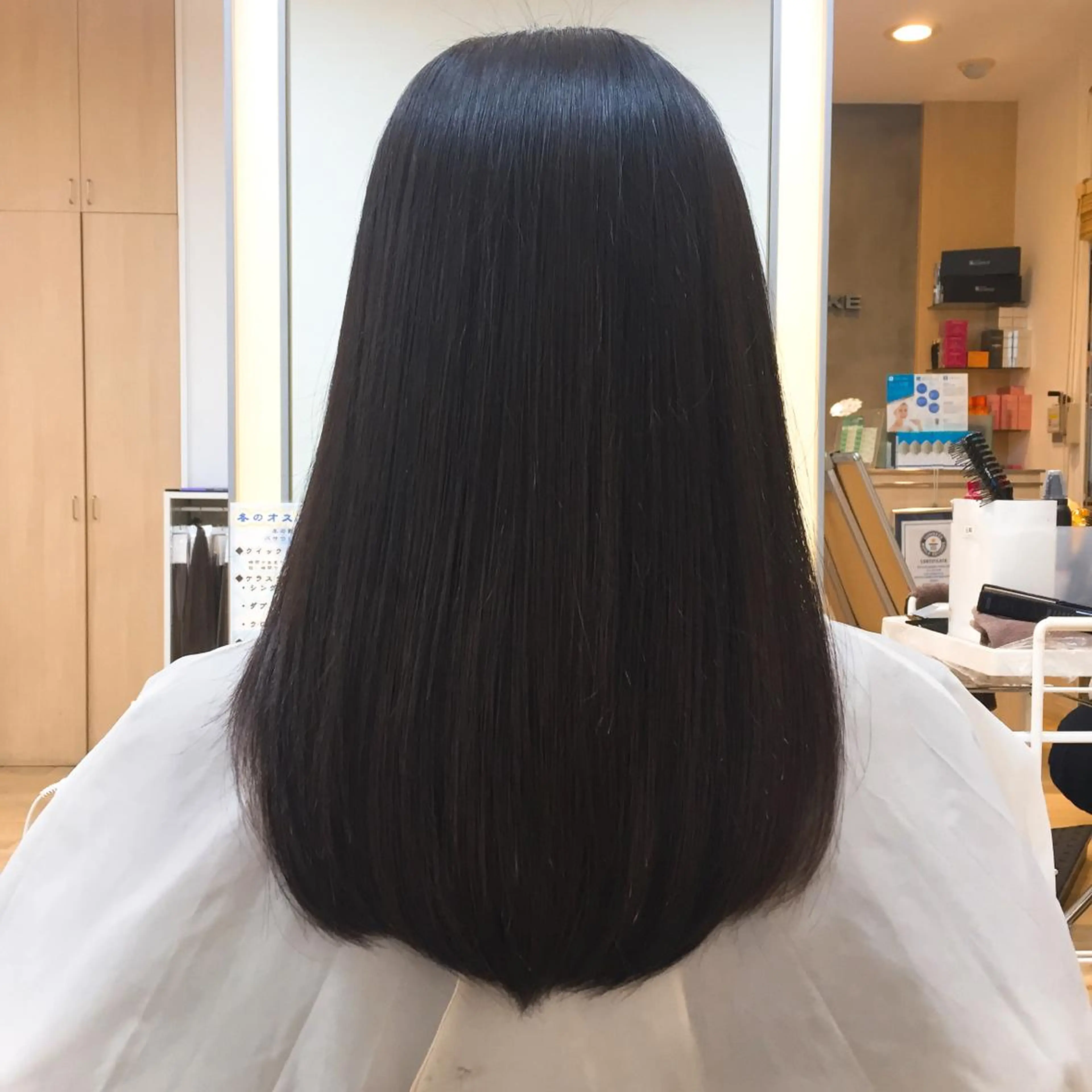 セミロング 縮毛矯正 トリートメント Ash 亀戸店 岸田奈々👧🏻のヘアスタイル