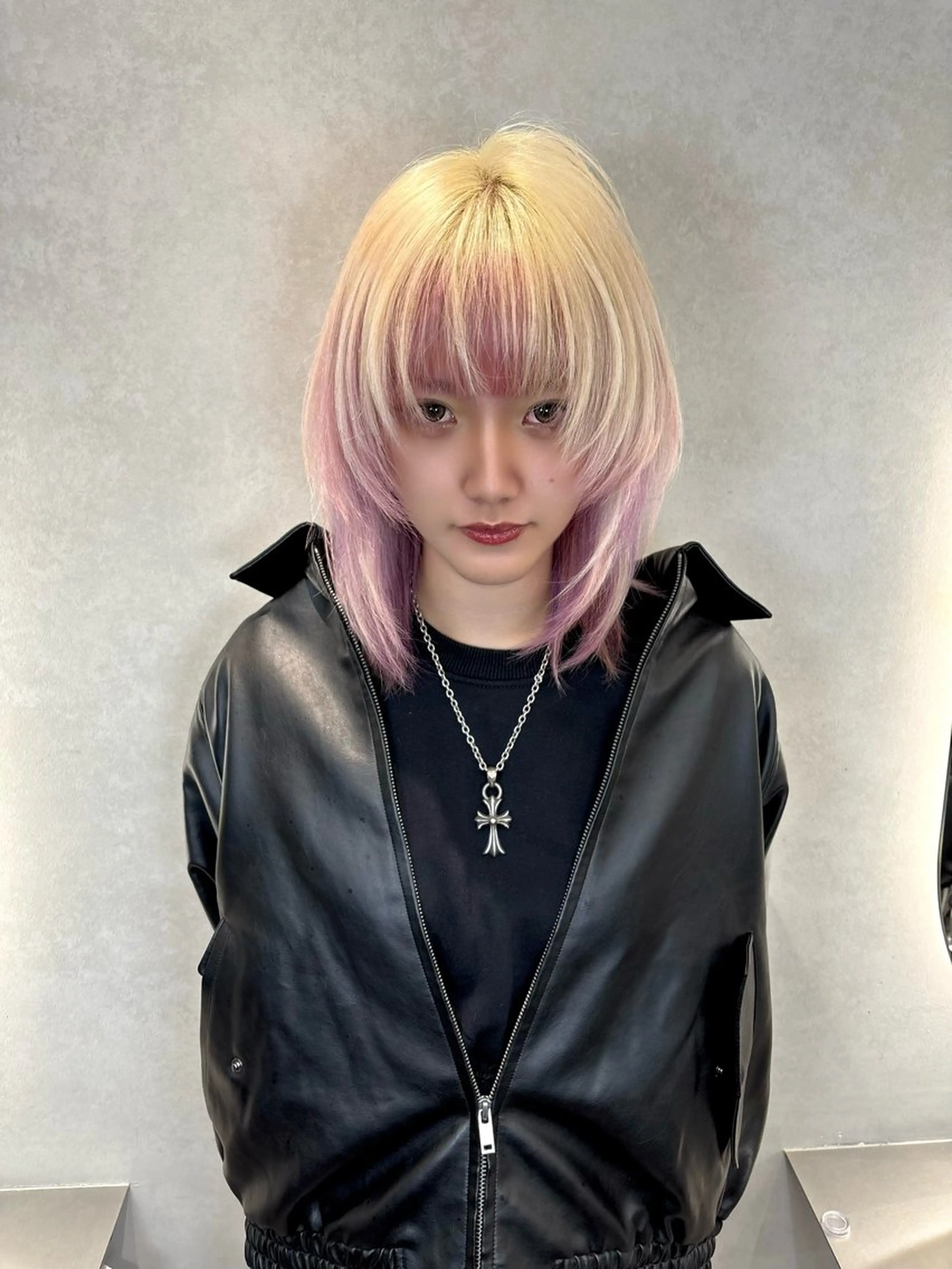 ミディアム カラー ONYX所属・ブリーチ/ハイトーン ミルクティー/ハルトのヘアスタイル