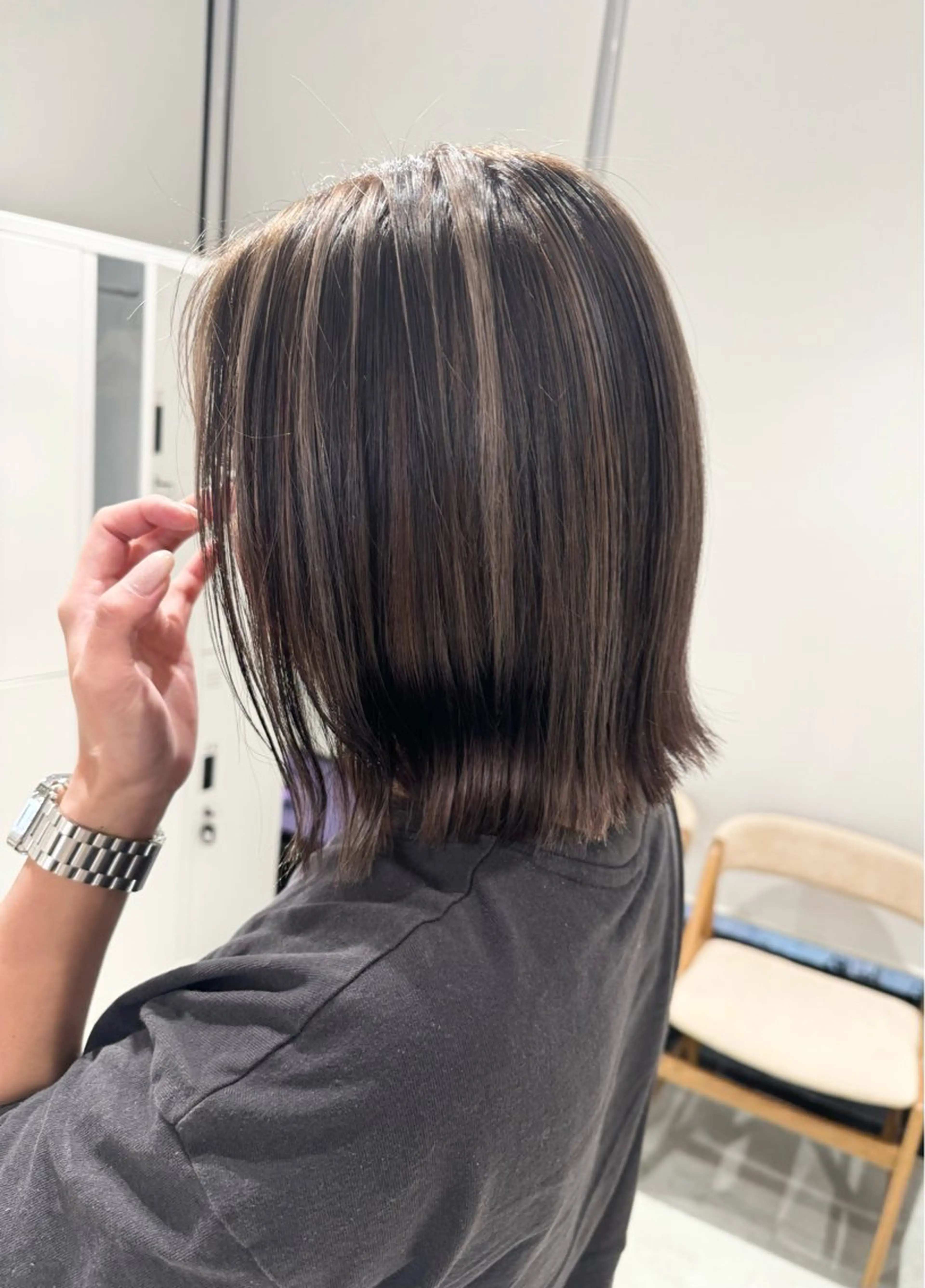 セミロング カラー ハイライトカラー ボブ ハイライト 透明感カラー✨艶髪 制作🌱山根あゆみのヘアスタイル