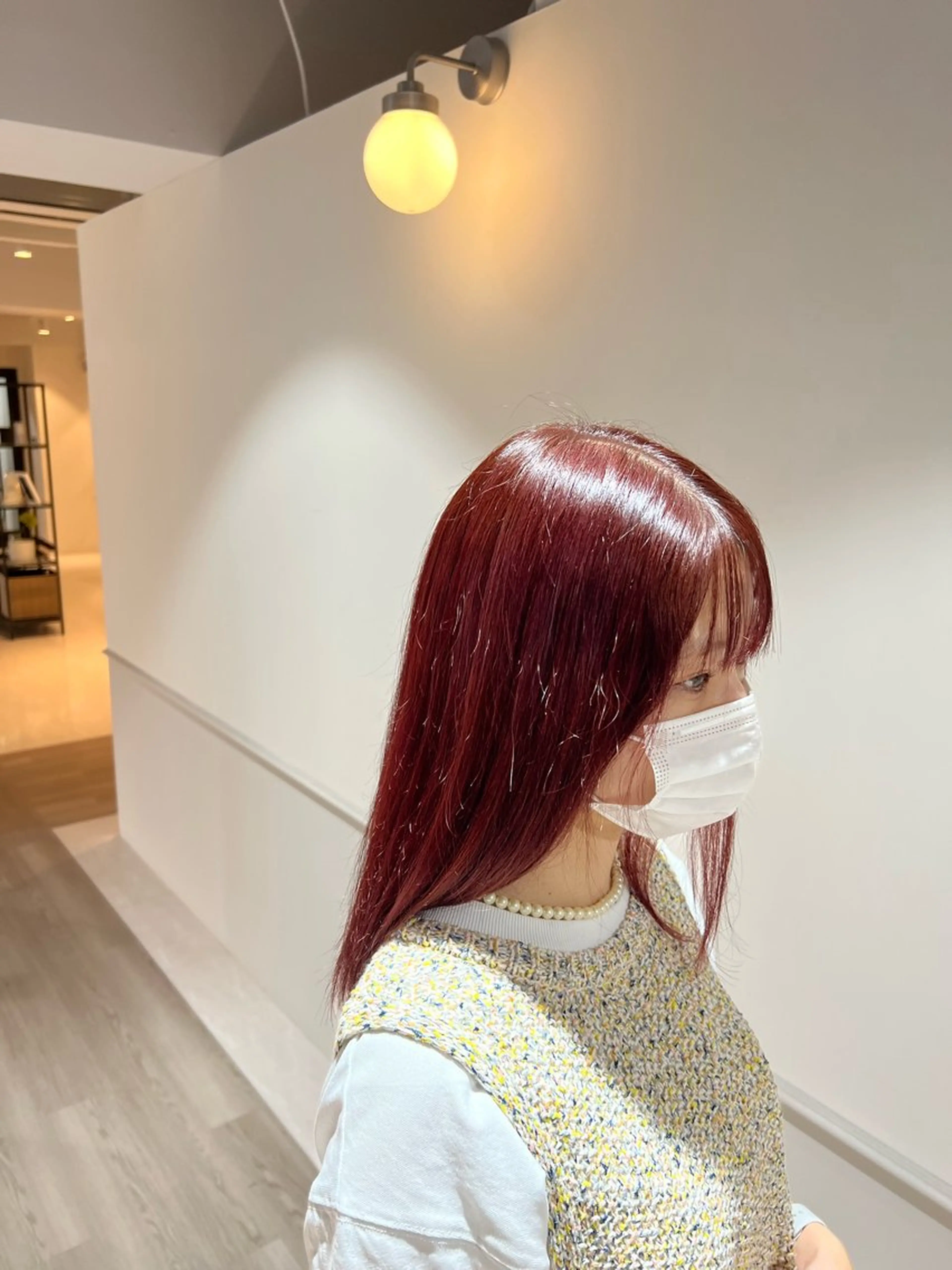 カラー ピンクカラー レッドカラー ヘアカラー 瀬戸 杏珠のヘアスタイル