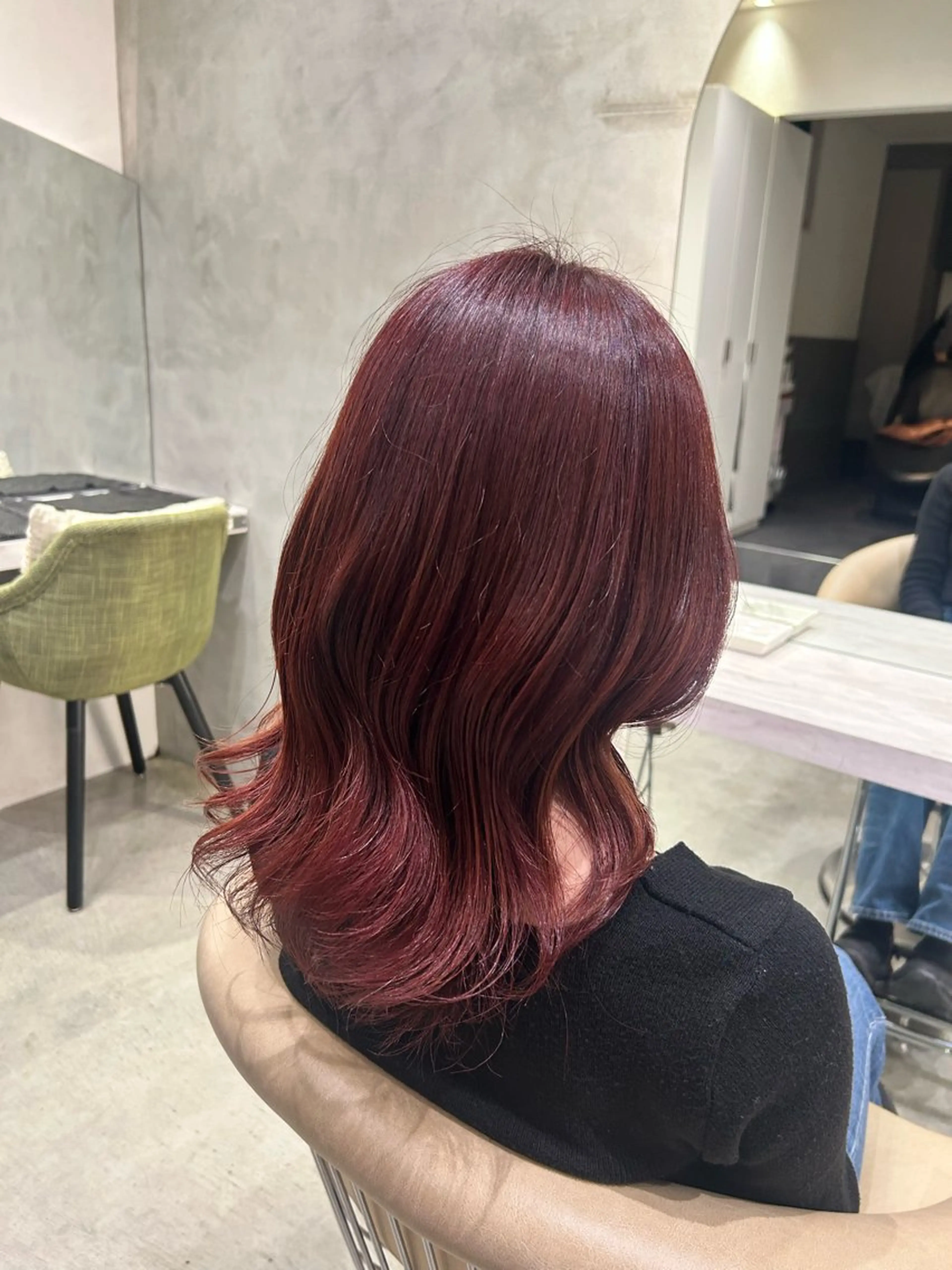 ミディアム ヘアカラー Londnaitre みなみのヘアスタイル