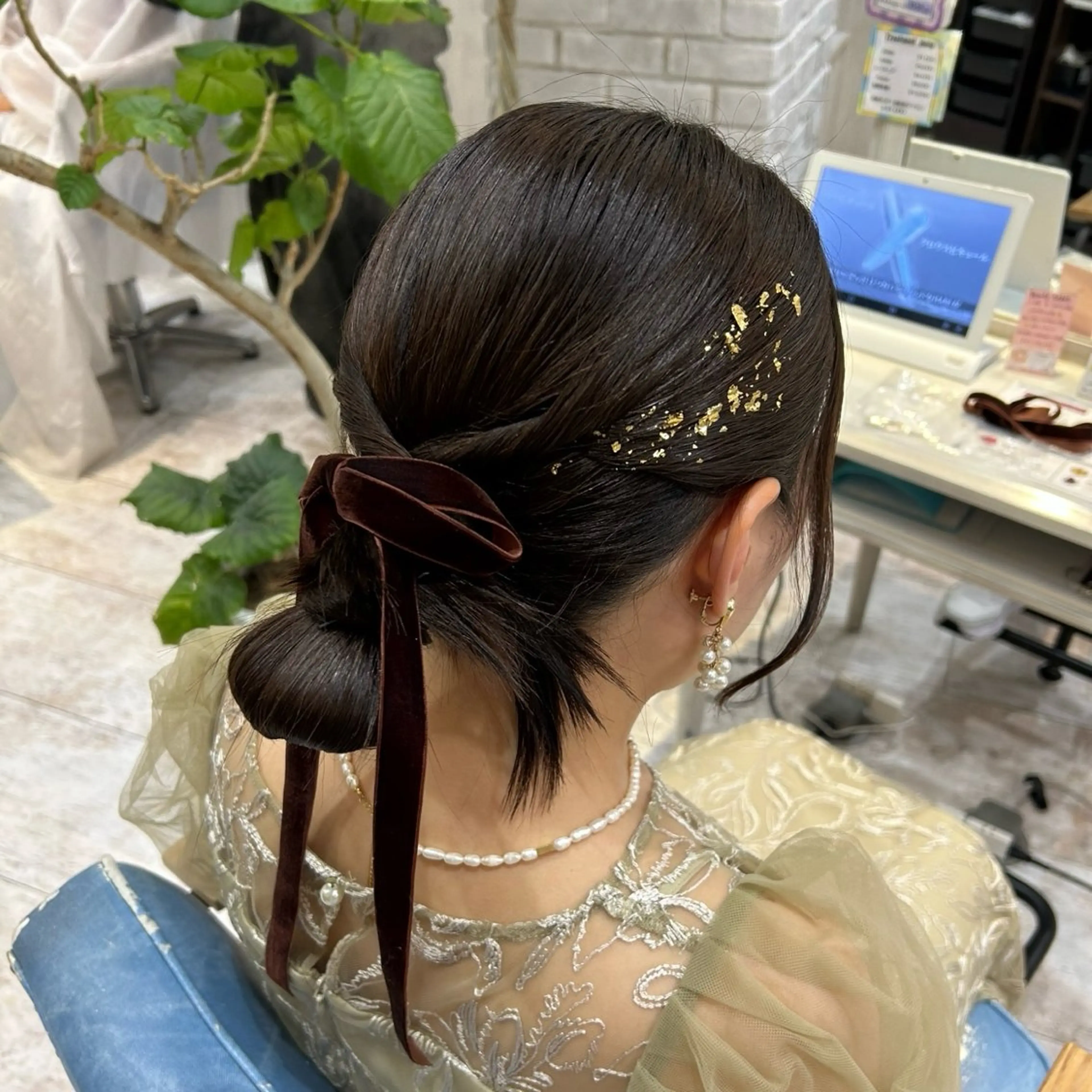 ミディアム ヘアアレンジ ヘアセット 🫧透け感⋆艶髪💎 山口アヤカのヘアスタイル