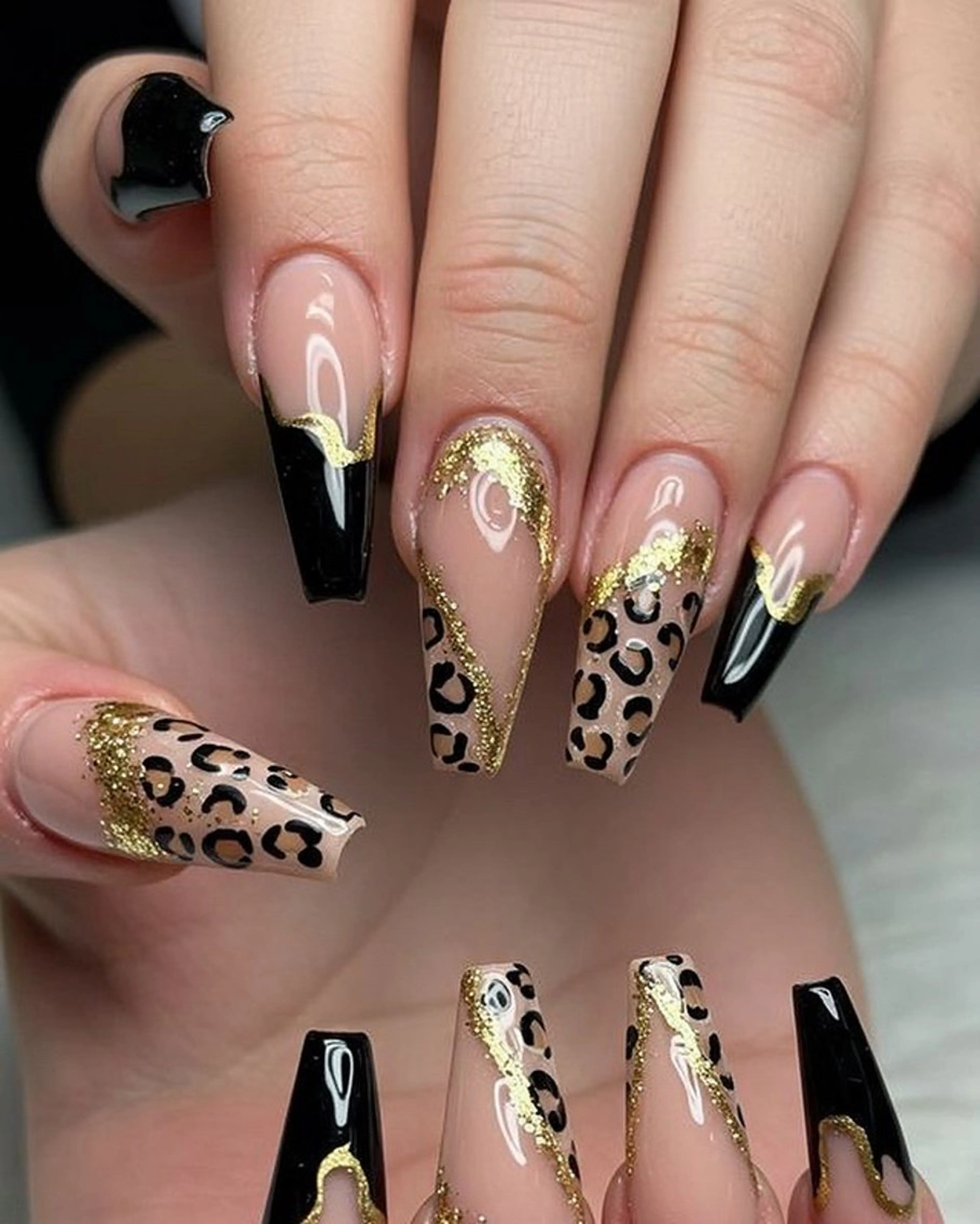 ネイル Queen Nailのネイルデザイン
