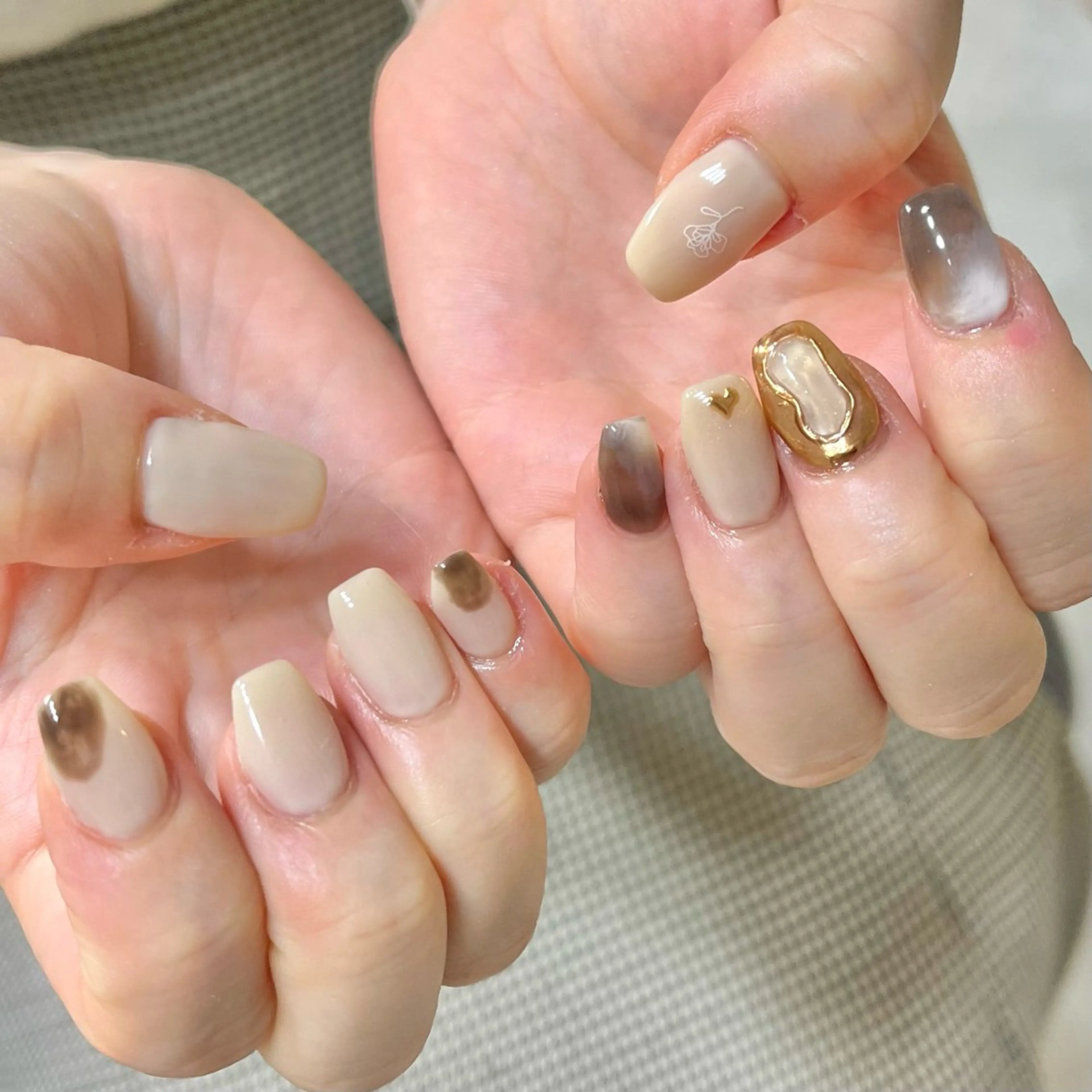 ネイル ニュアンスネイル One’Ness所属・One’Ness Nana🤍のネイルデザイン