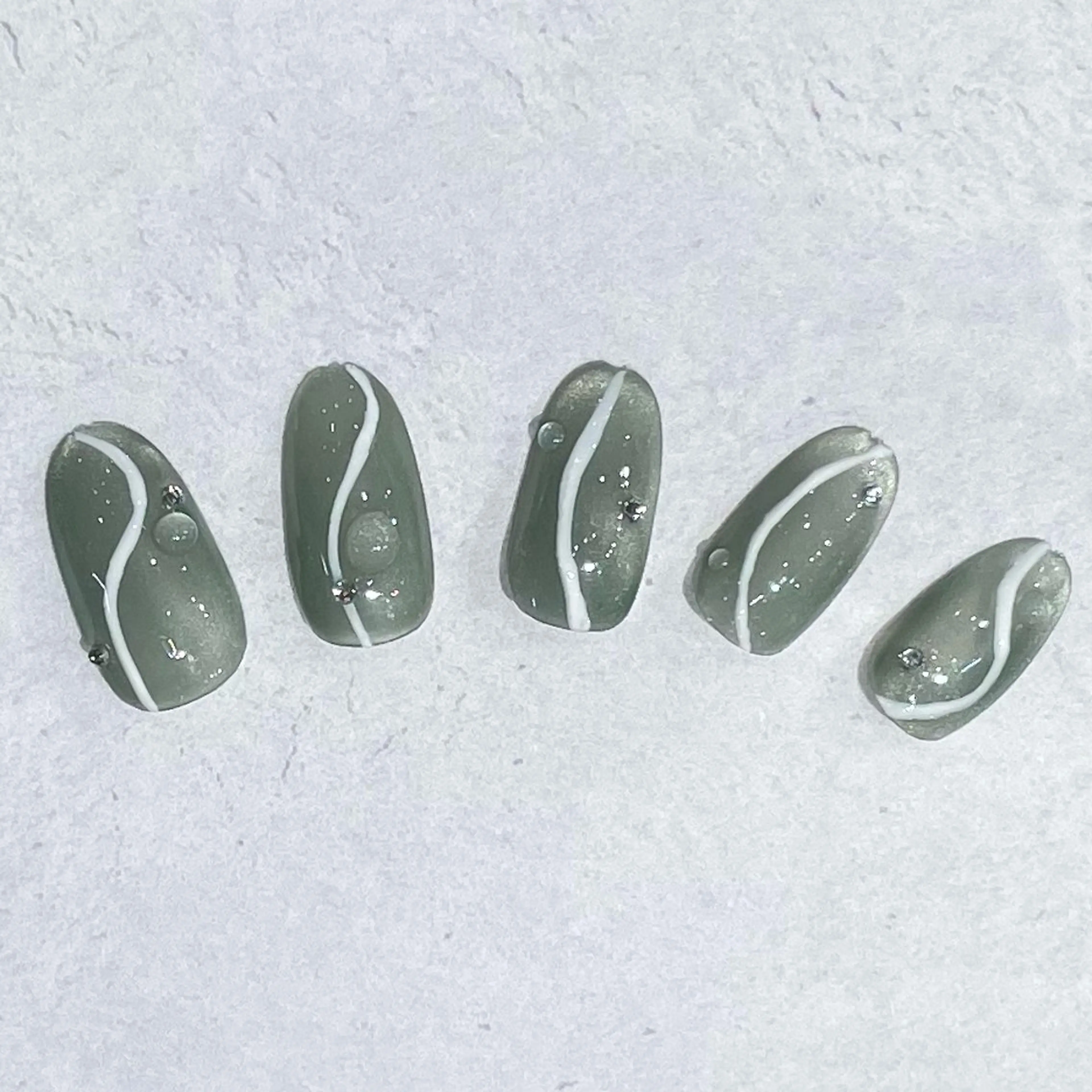 【9月限定】【オフ込み】【スキルアップメニュー】定額デザインD💅🏻🎀の写真