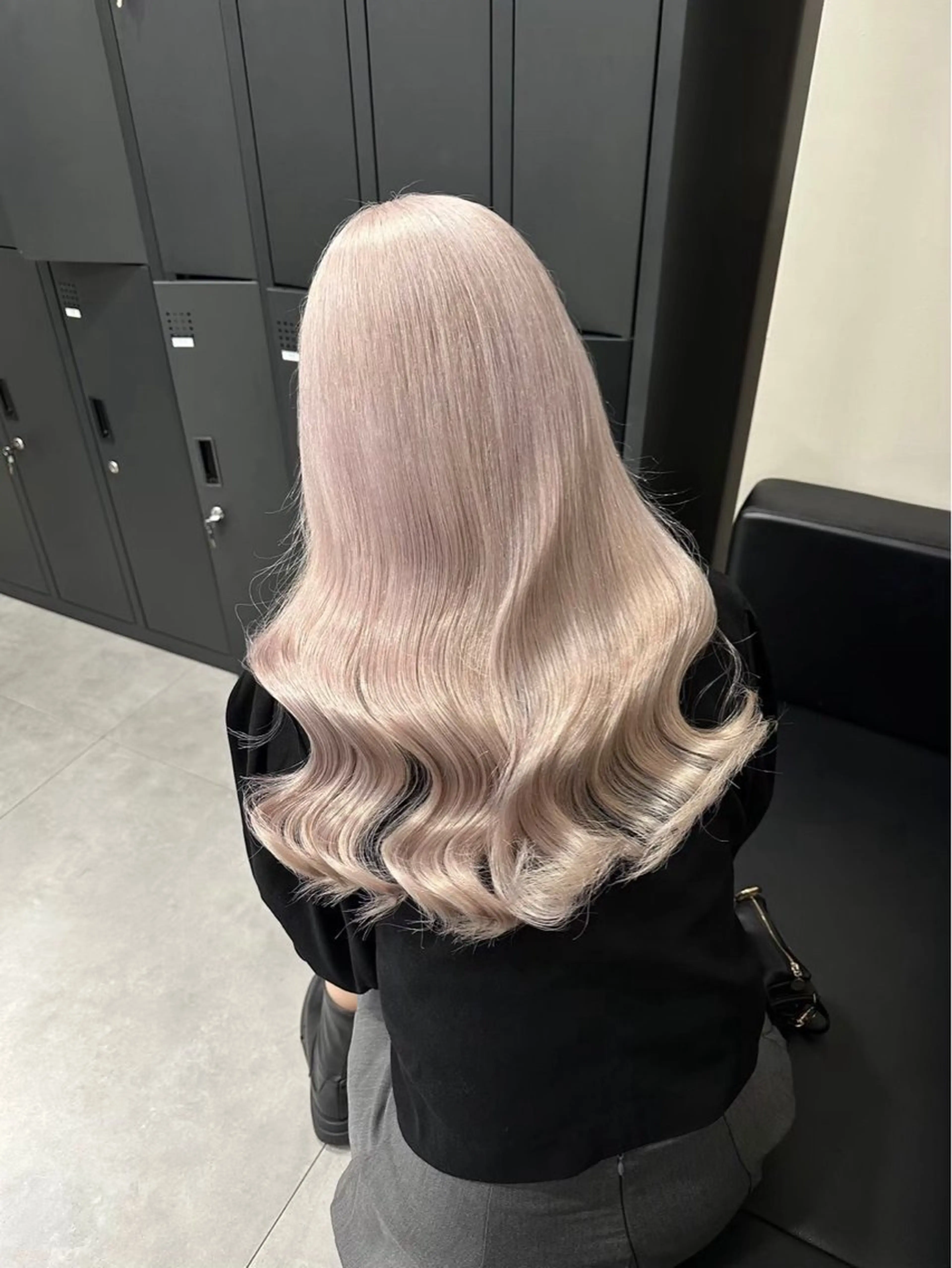 ロング ヘアカラー トリートメント ヘアセット ハイトーン/ケア ブリーチ/sEnAのヘアスタイル