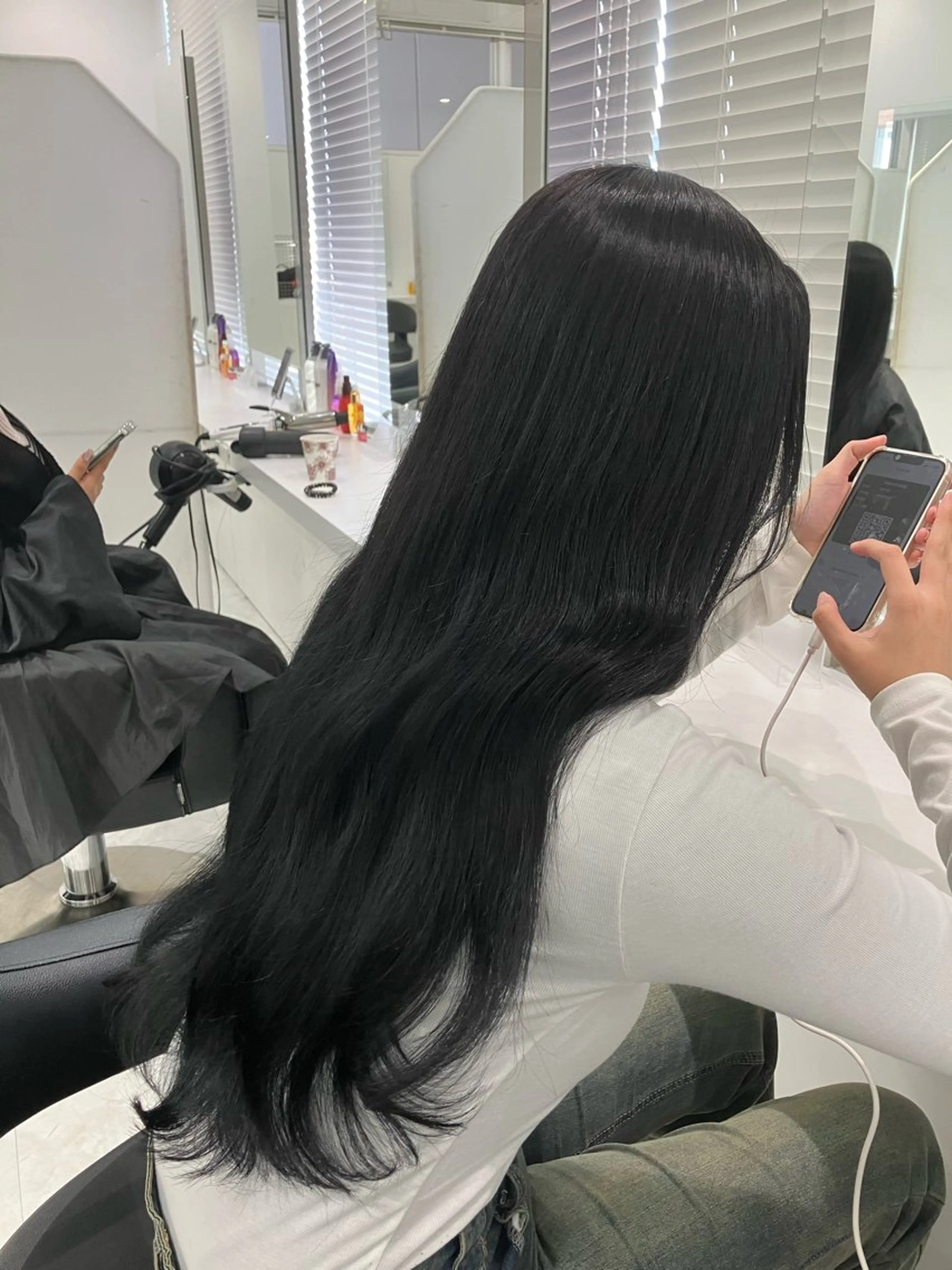 ロング カラー ヘアアレンジ 🫧透明感ラベンダー 似合わせ🫧あい🫧のヘアスタイル