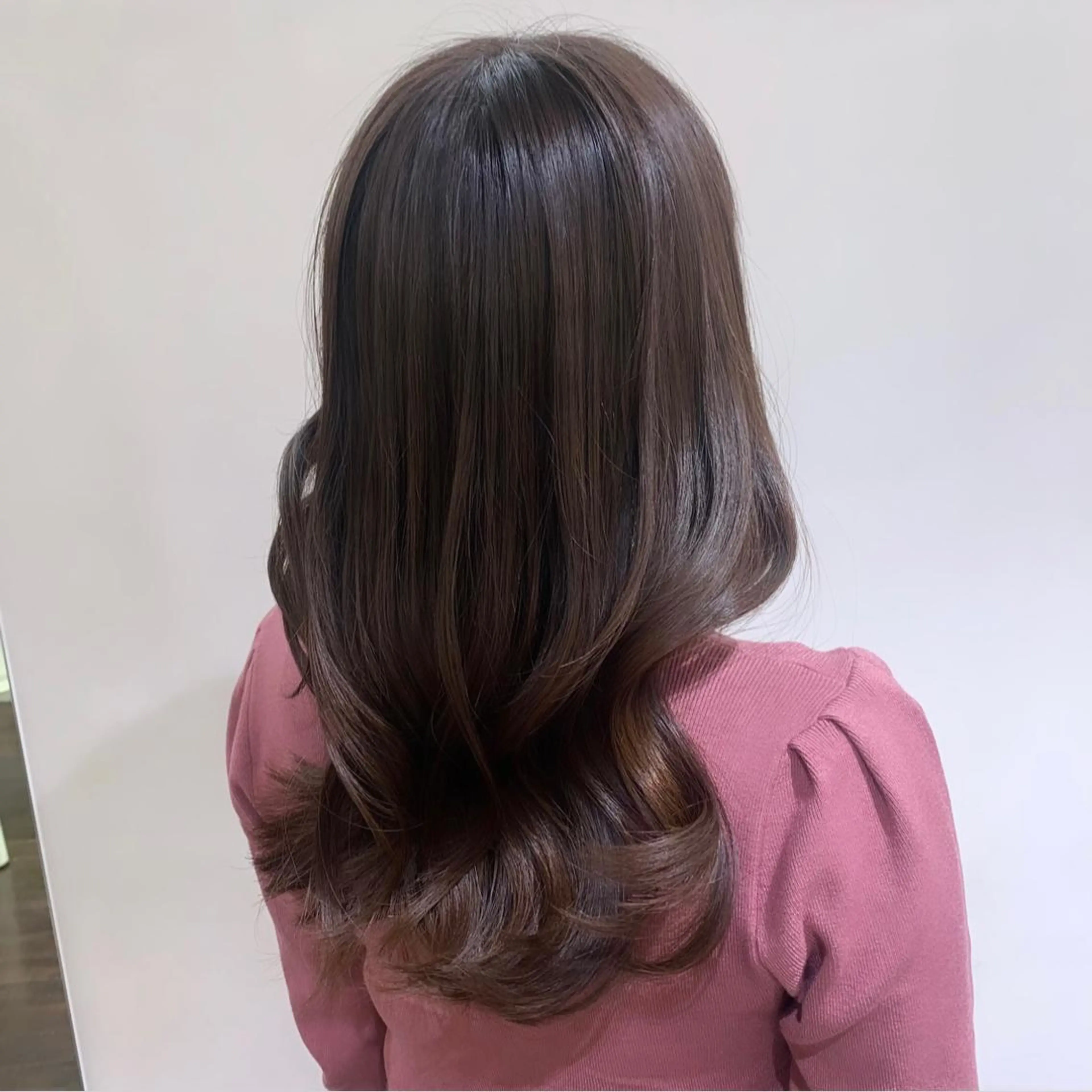 セミロング GO TODAY シェアサロン 銀座Arc店所属・デジタルパーマ🫧 韓国風ヘア🫧サクラのヘアスタイル