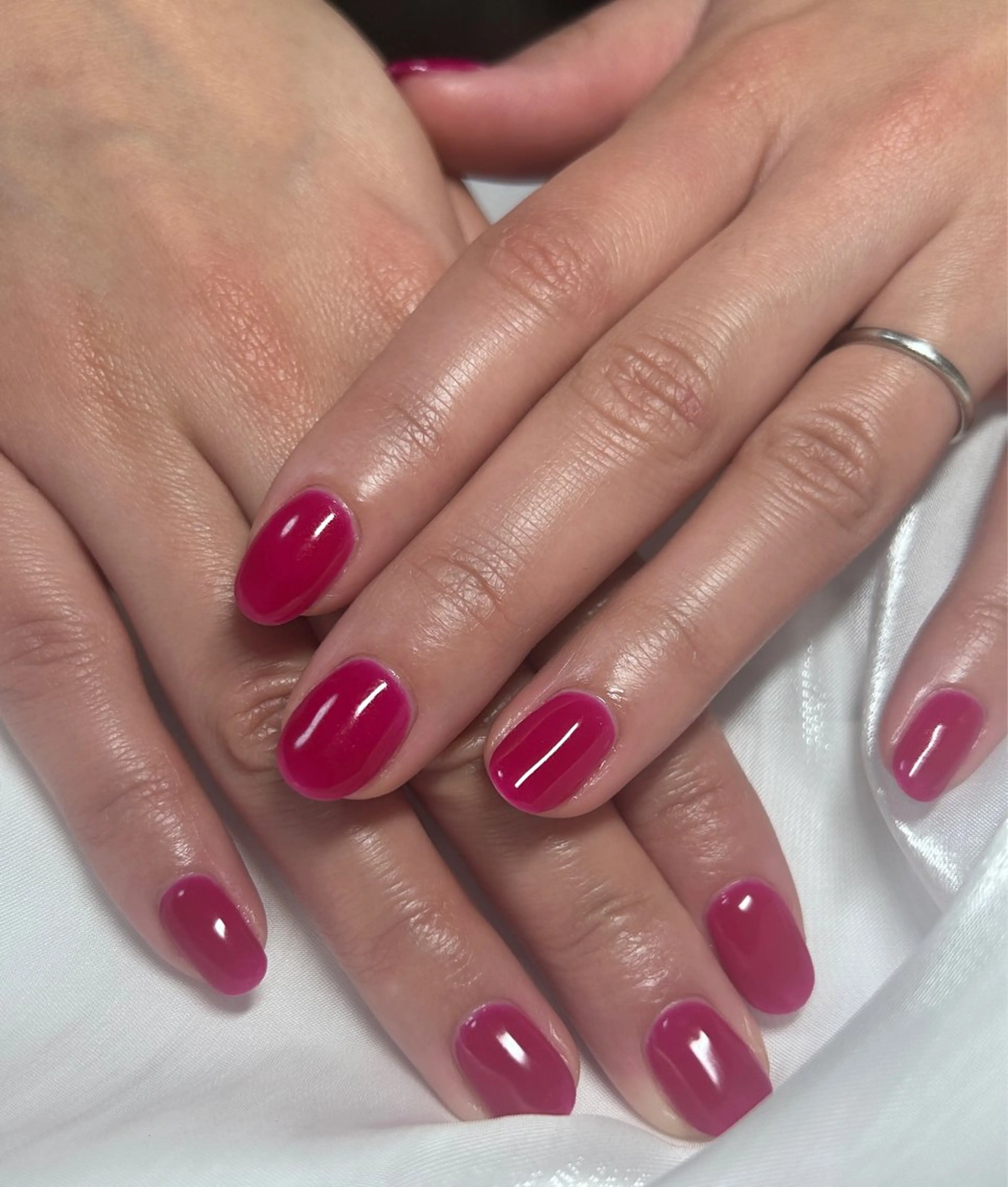 ネイル hello.nail所属・Horie 雪のネイルデザイン