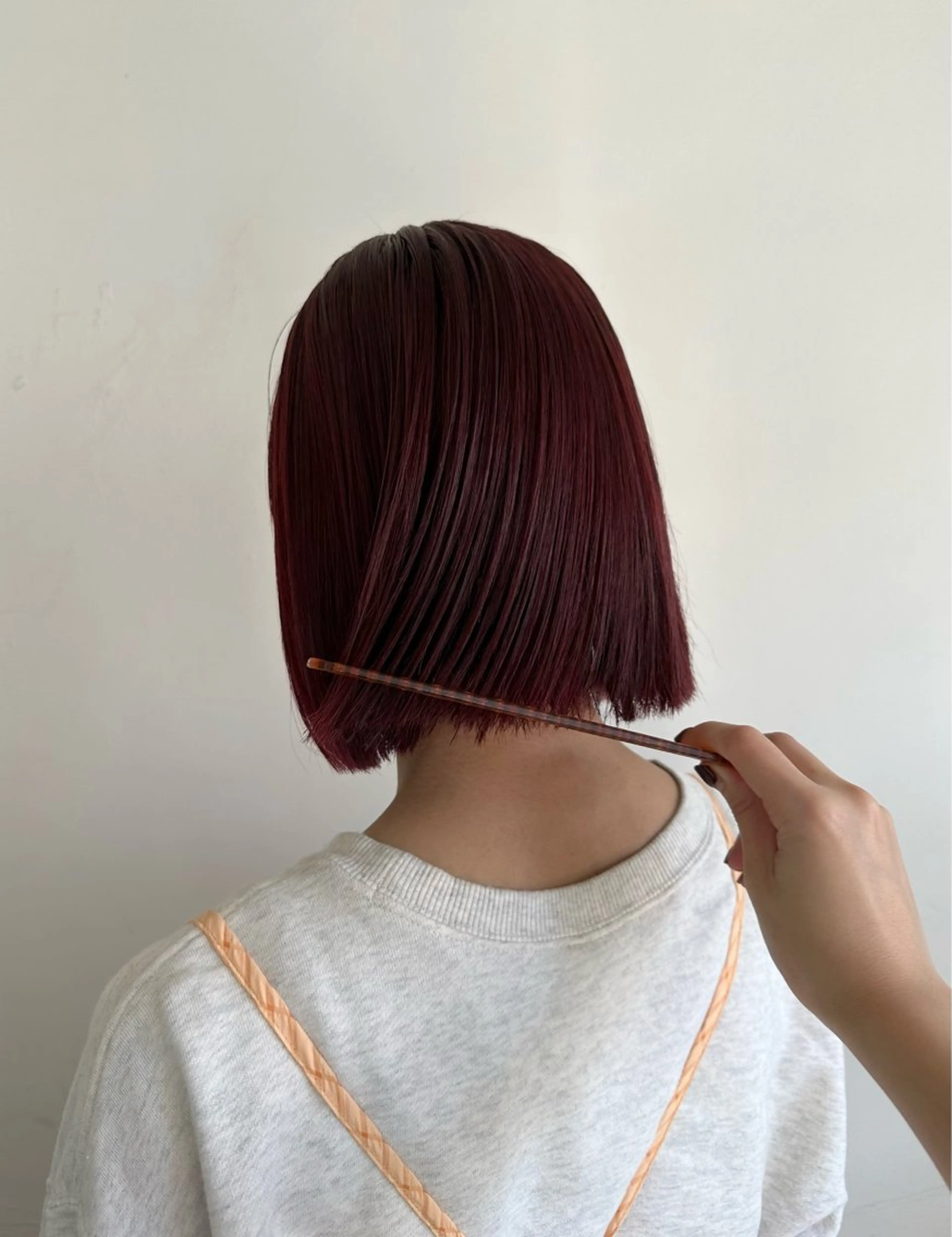 ショート カラー レッドカラー FavyS「フェイヴィーズ」所属・竹中 彩音のヘアスタイル