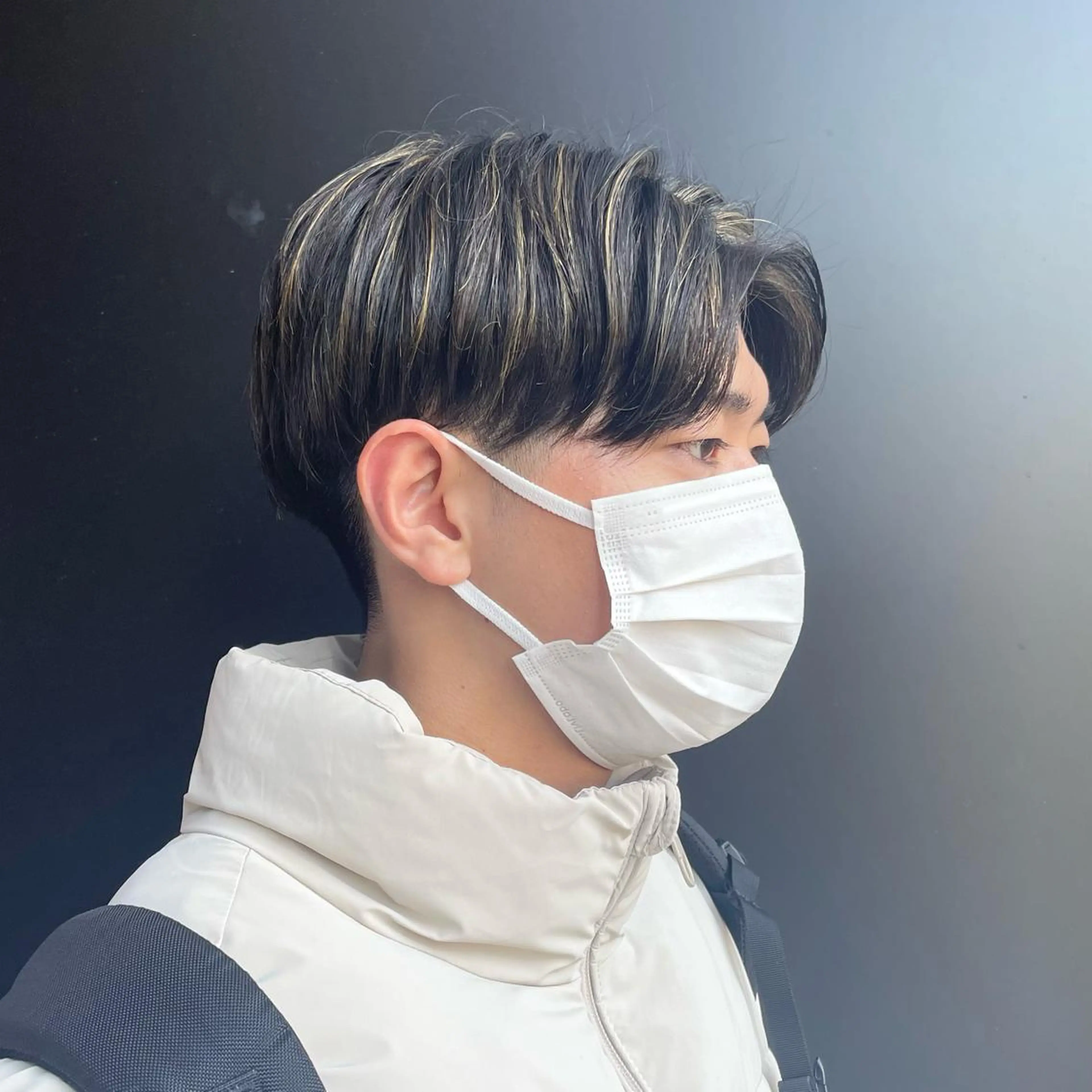 ミディアム カラー メンズ センターパート カット ヘアカラー トリートメント 【柏メンズパーマ職人 】店長　KAZUMAのヘアスタイル