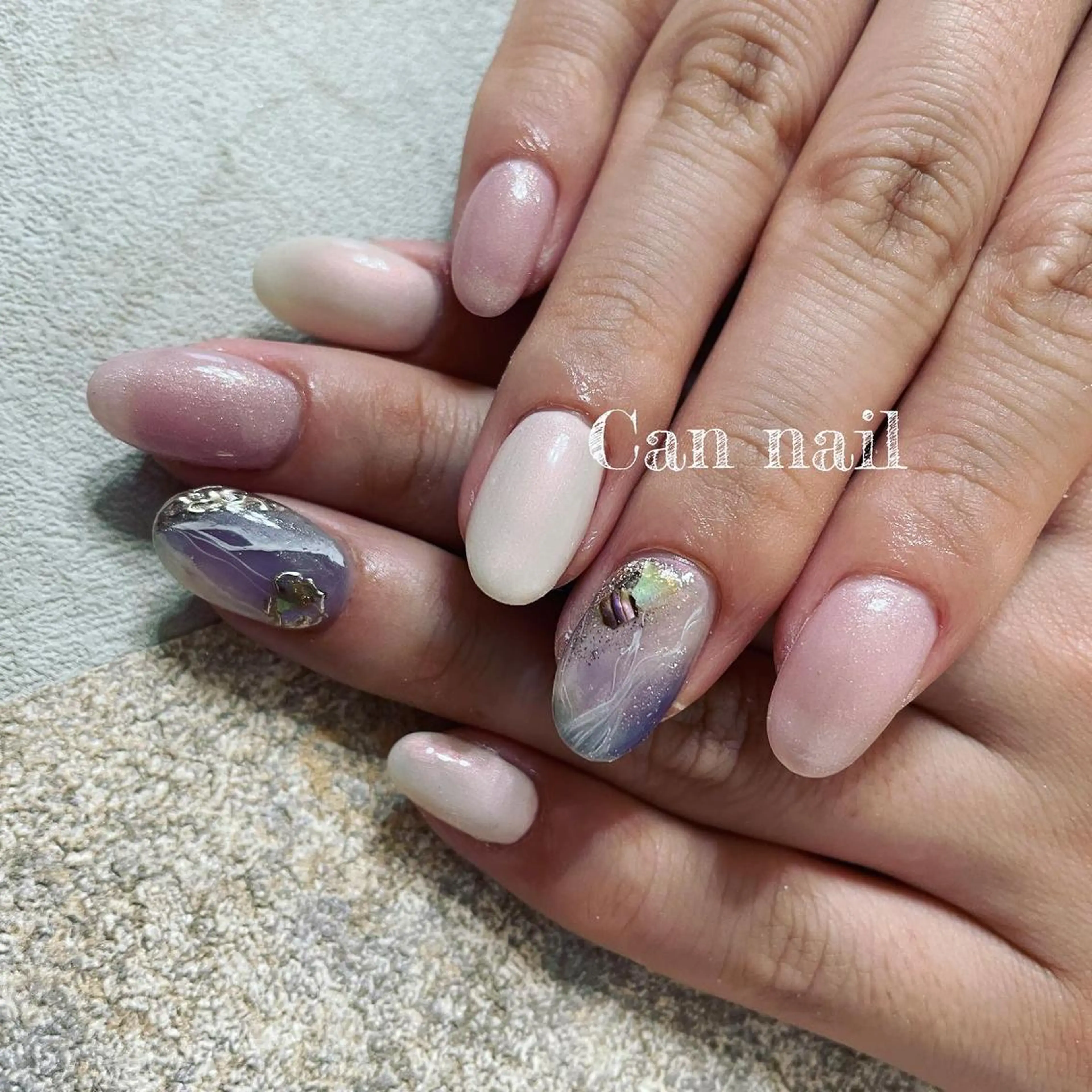 ミディアム ネイル Parfum パルファンのネイルデザイン