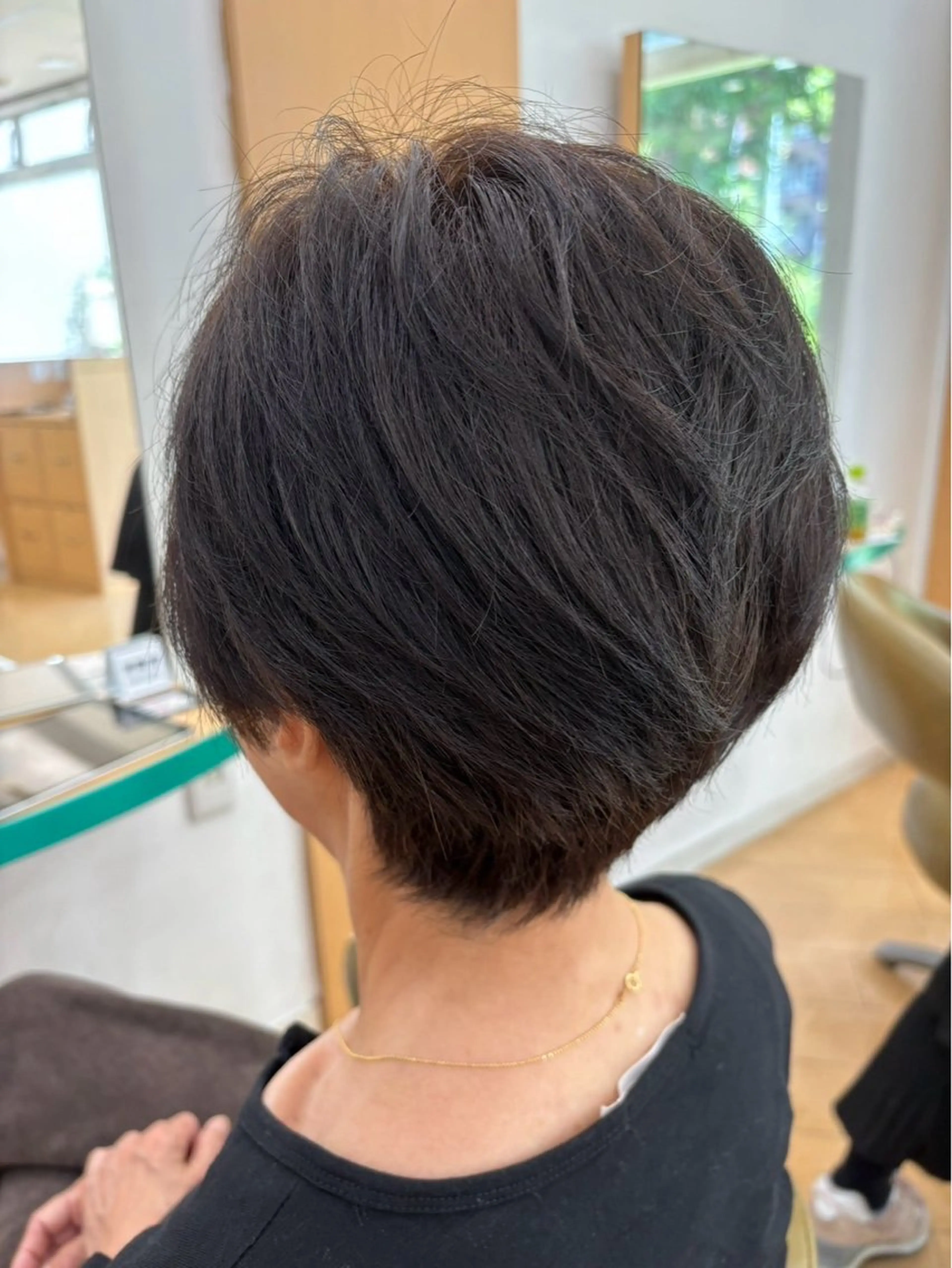 ショート カラー 🎀🤍芦澤 李音🤍🎀のヘアスタイル