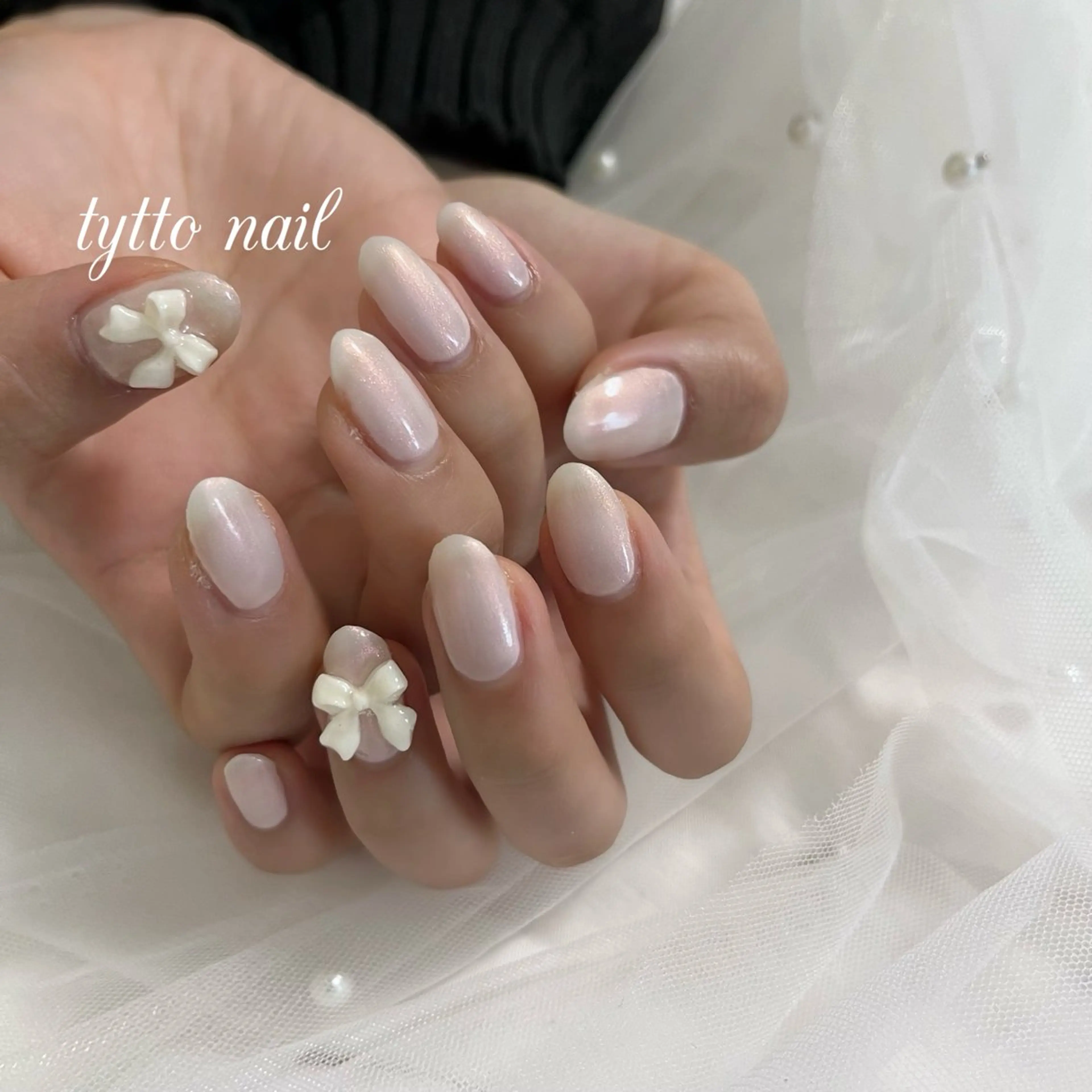 ネイル オーロラネイル キラキラネイル オフィスネイル ワンカラーネイル リボン ハンドネイル tytto nail ❤︎‪‪eri‪‪のネイルデザイン