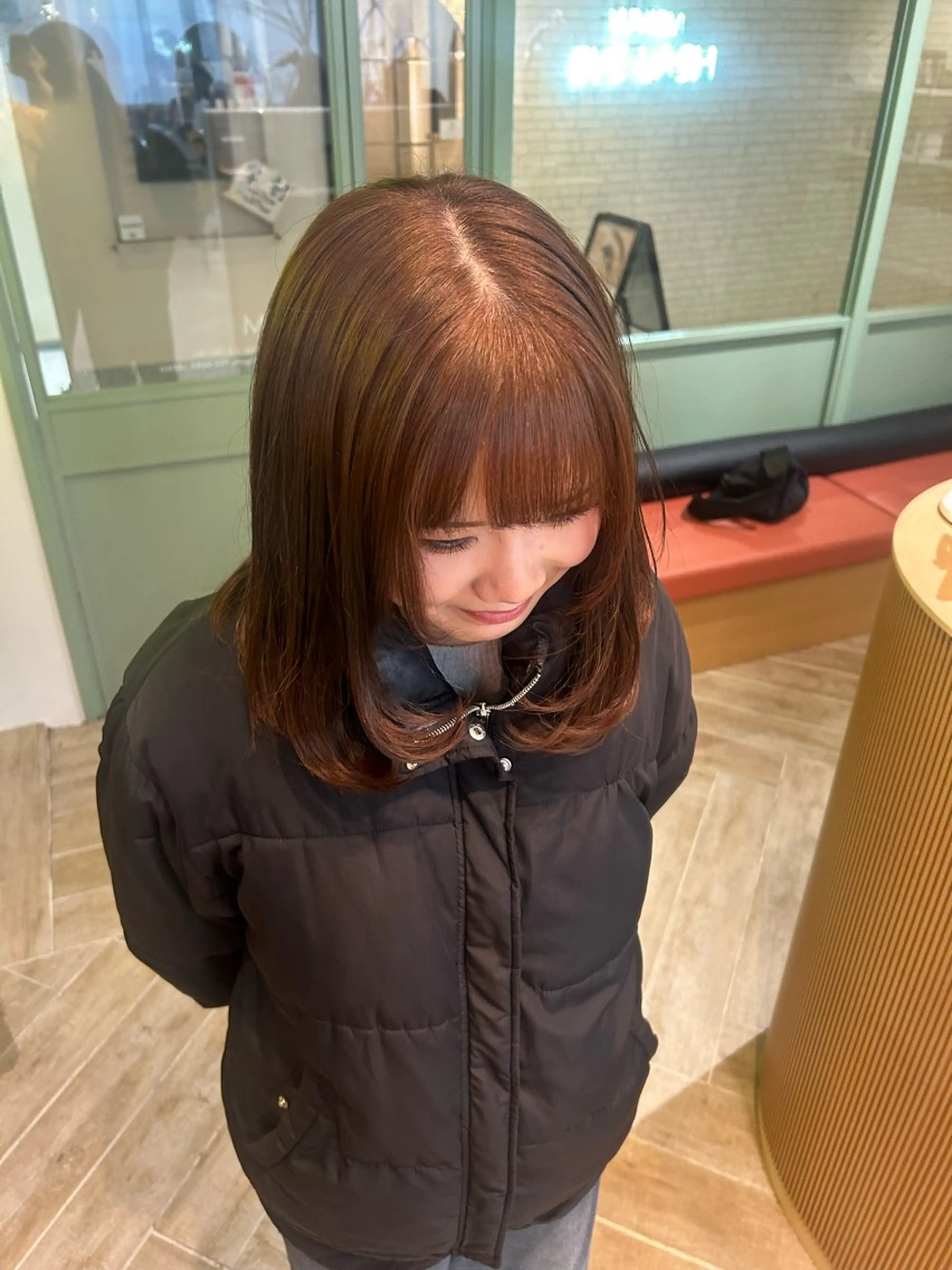 ミディアム カラー カット ヘアカラー ベージュ/ダブルカラ ー/新潟駅/青柳萌果のヘアスタイル