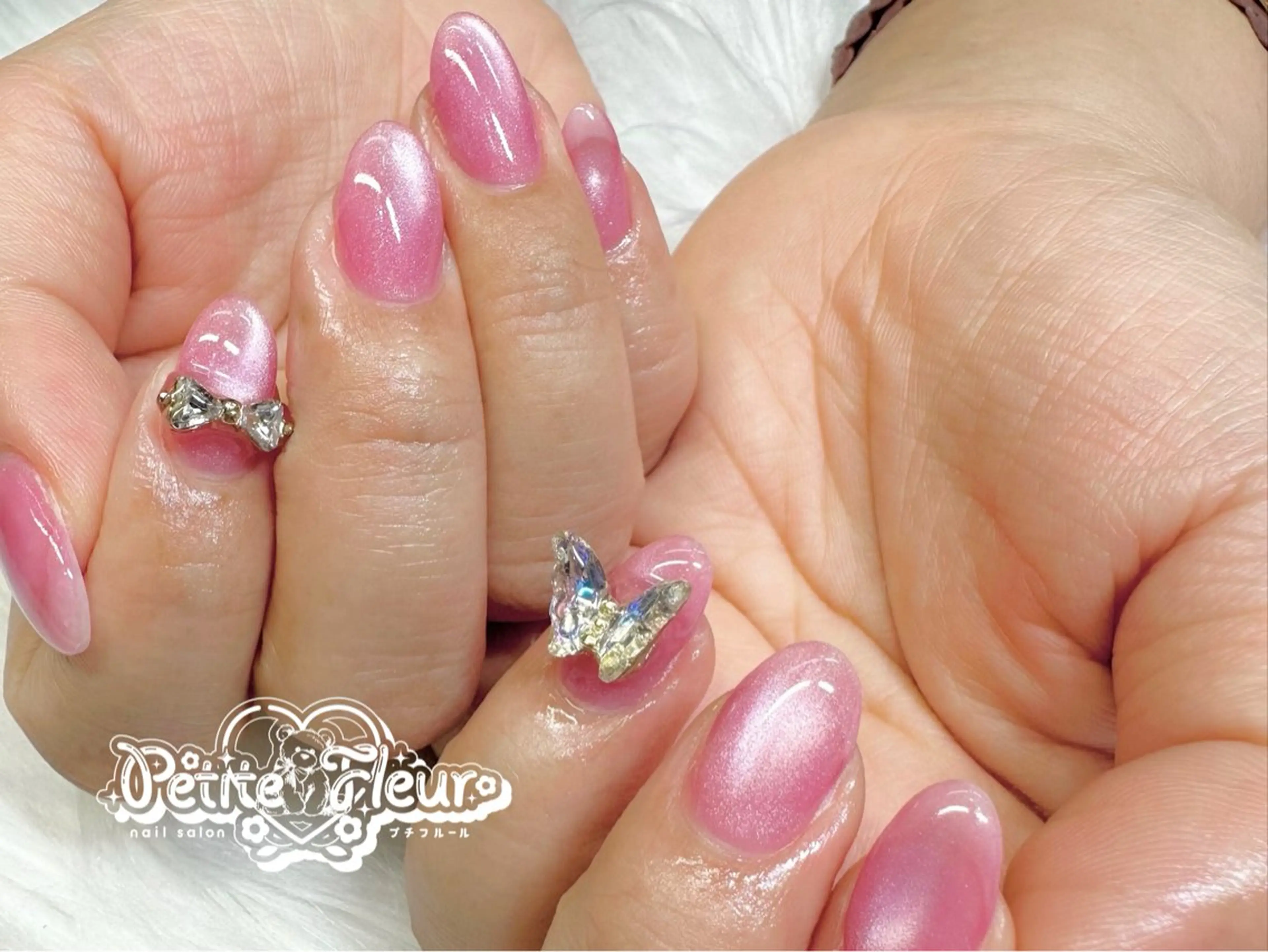 ネイル マグネットネイル ハンドネイル ❁⃘*。Petite fleur❁⃘*りさのネイルデザイン