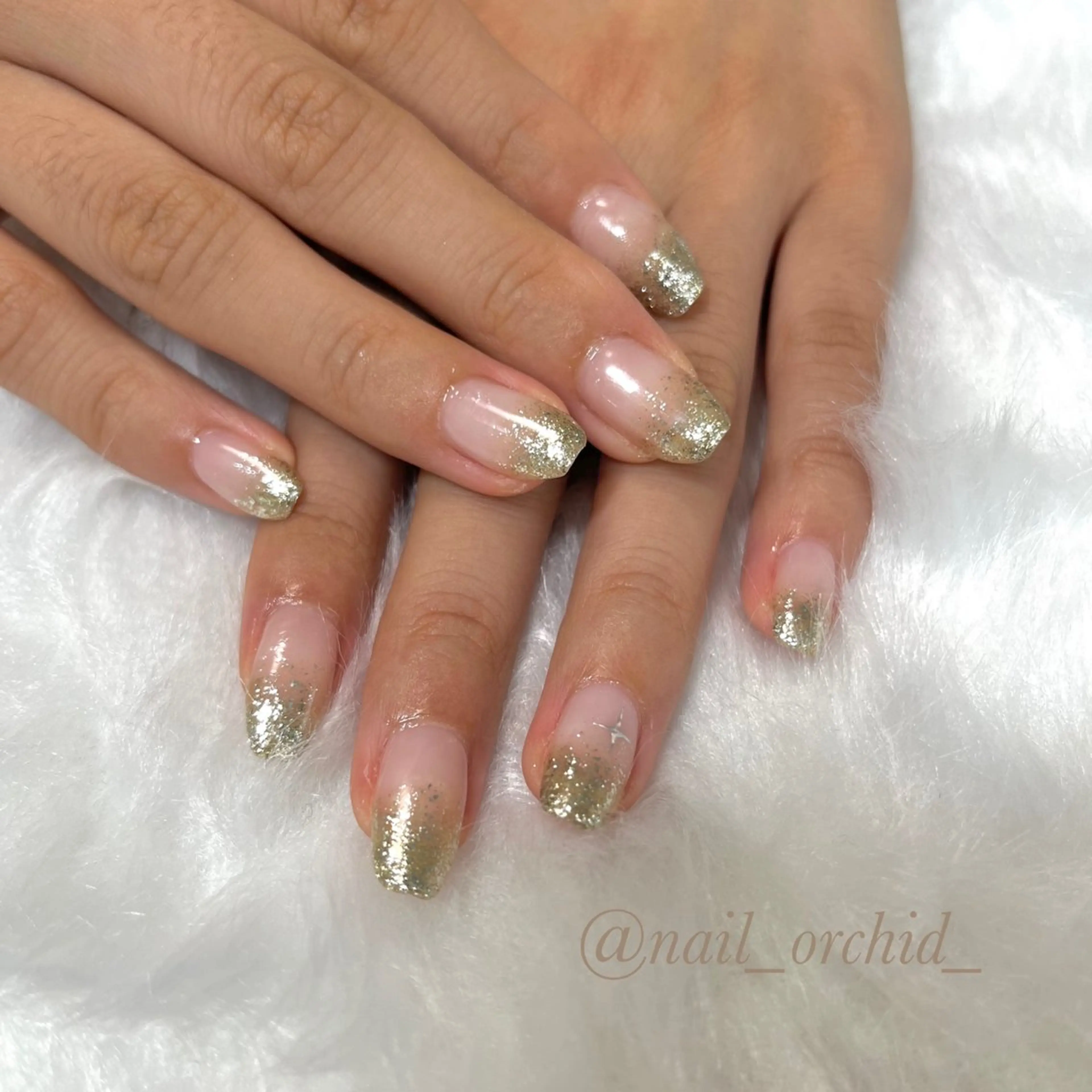 ネイル フットネイル フレンチネイル グラデーション 持ち込み ワンカラーネイル ハンドネイル nail salon orchidのネイルデザイン