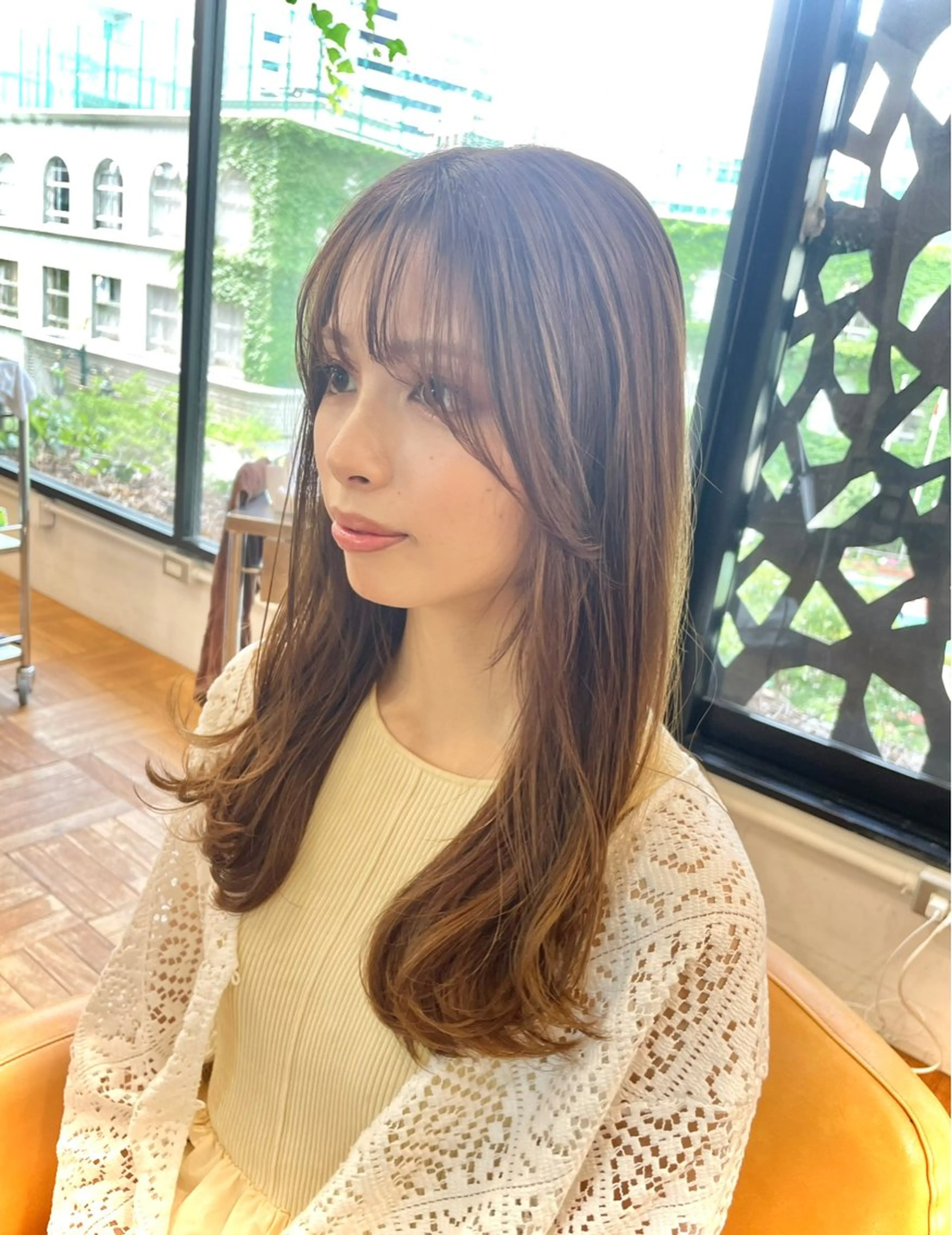 セミロング カラー REM所属・SHIBU YAのヘアスタイル