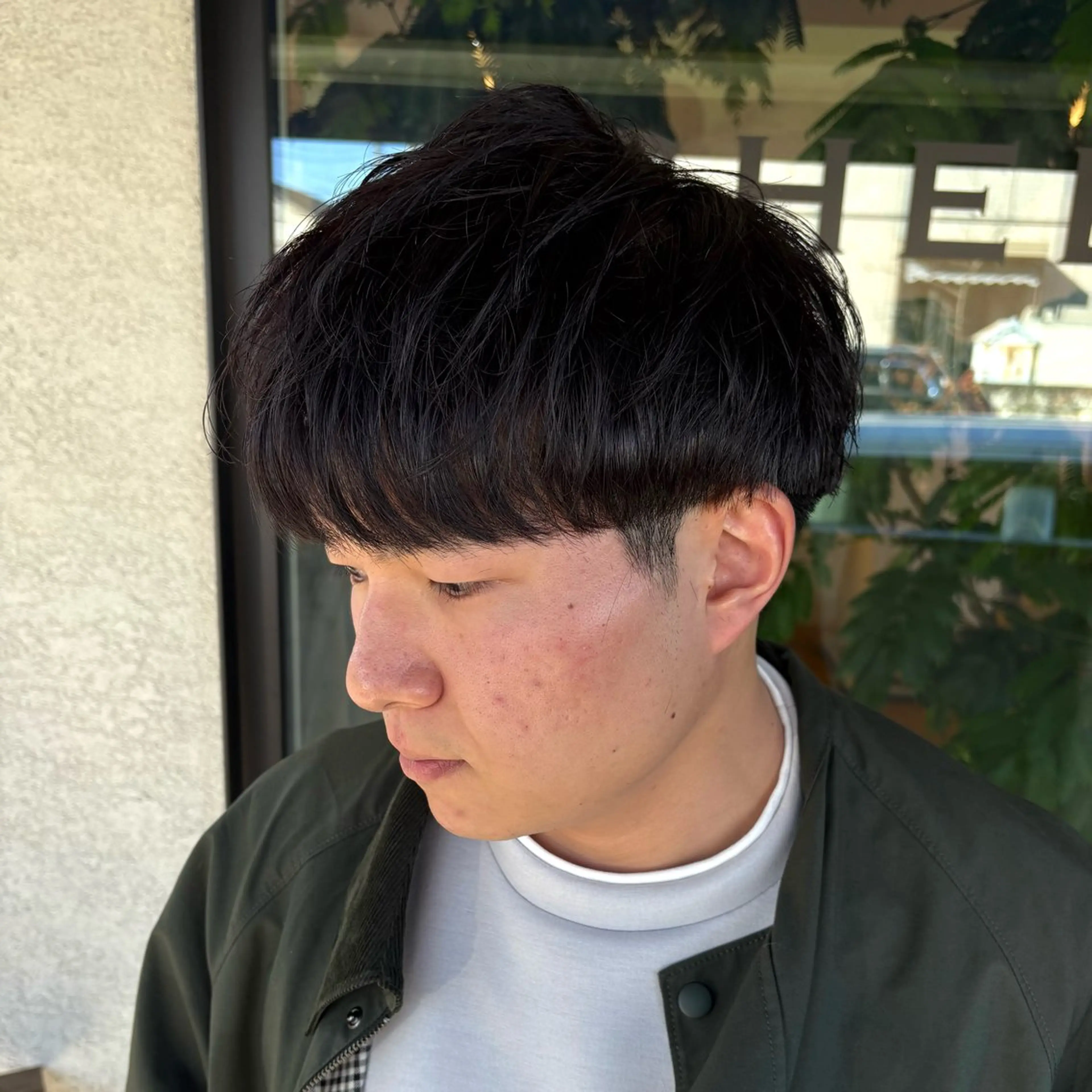 メンズ マッシュ 刈り上げ カット GISELA サリナのヘアスタイル