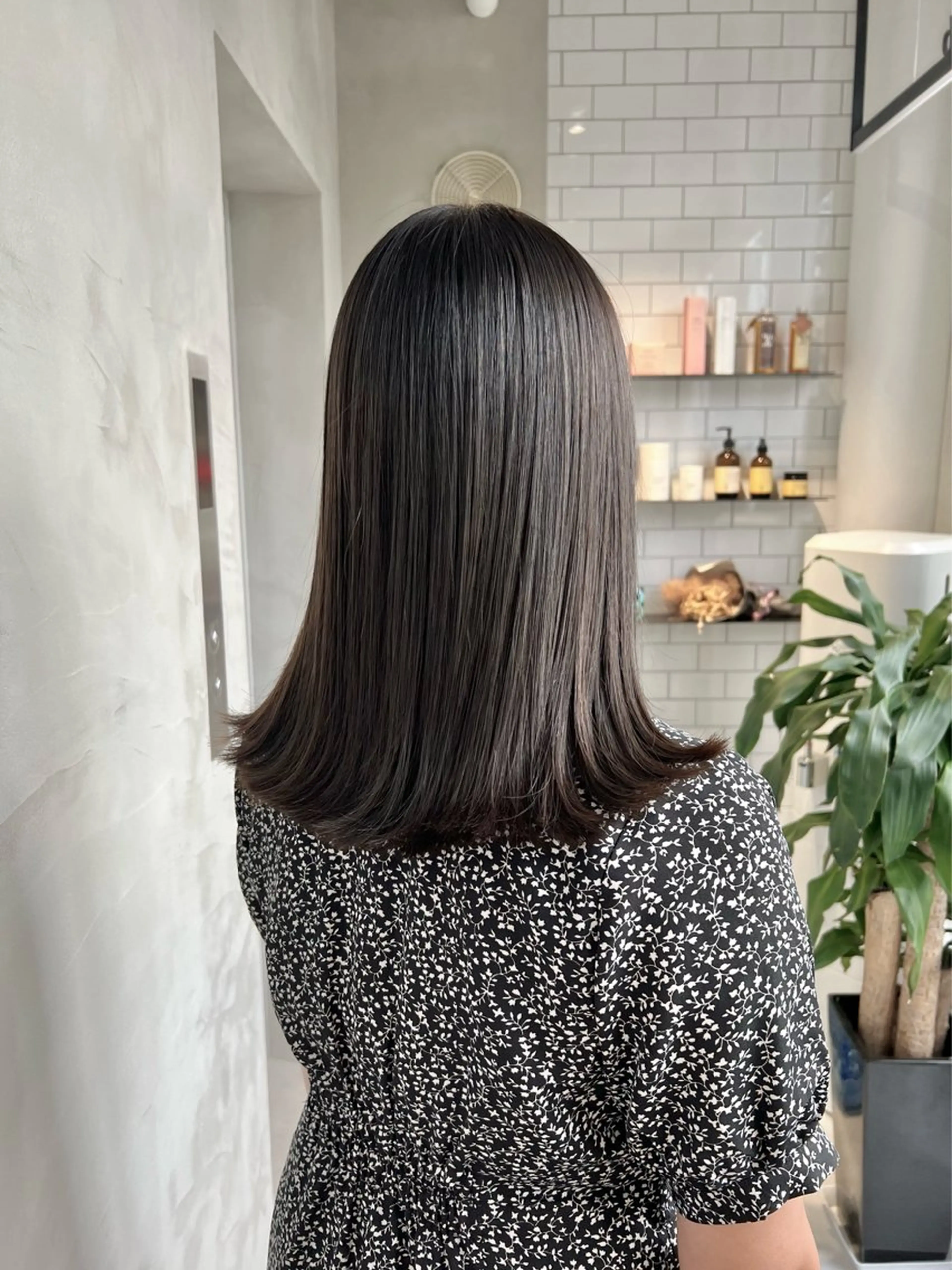 カット＋縮毛矯正＋内部補修トリートメント¥24200→¥18800の写真