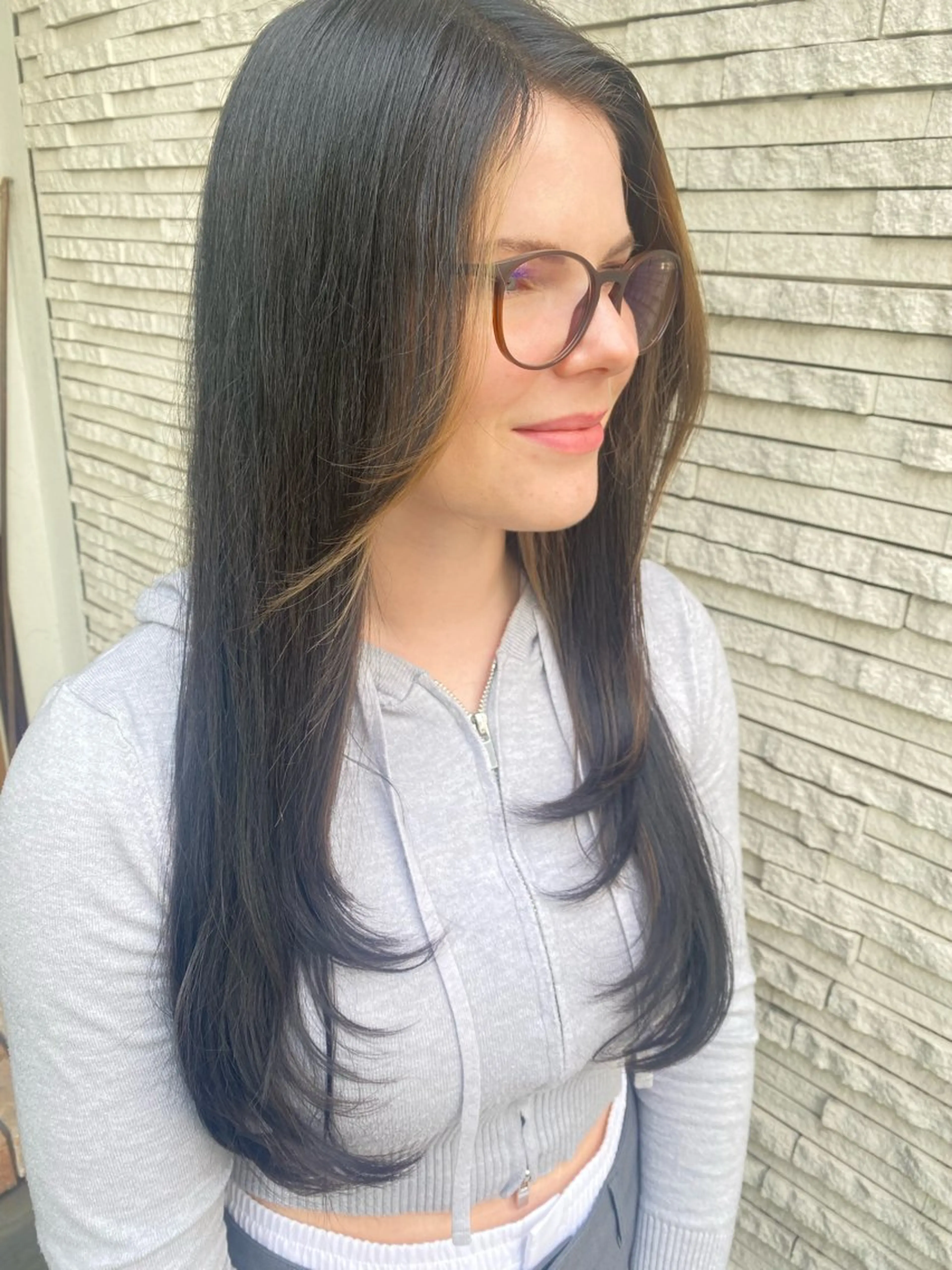 ロング レイヤーカット 🐰中村 優樹🤍のヘアスタイル