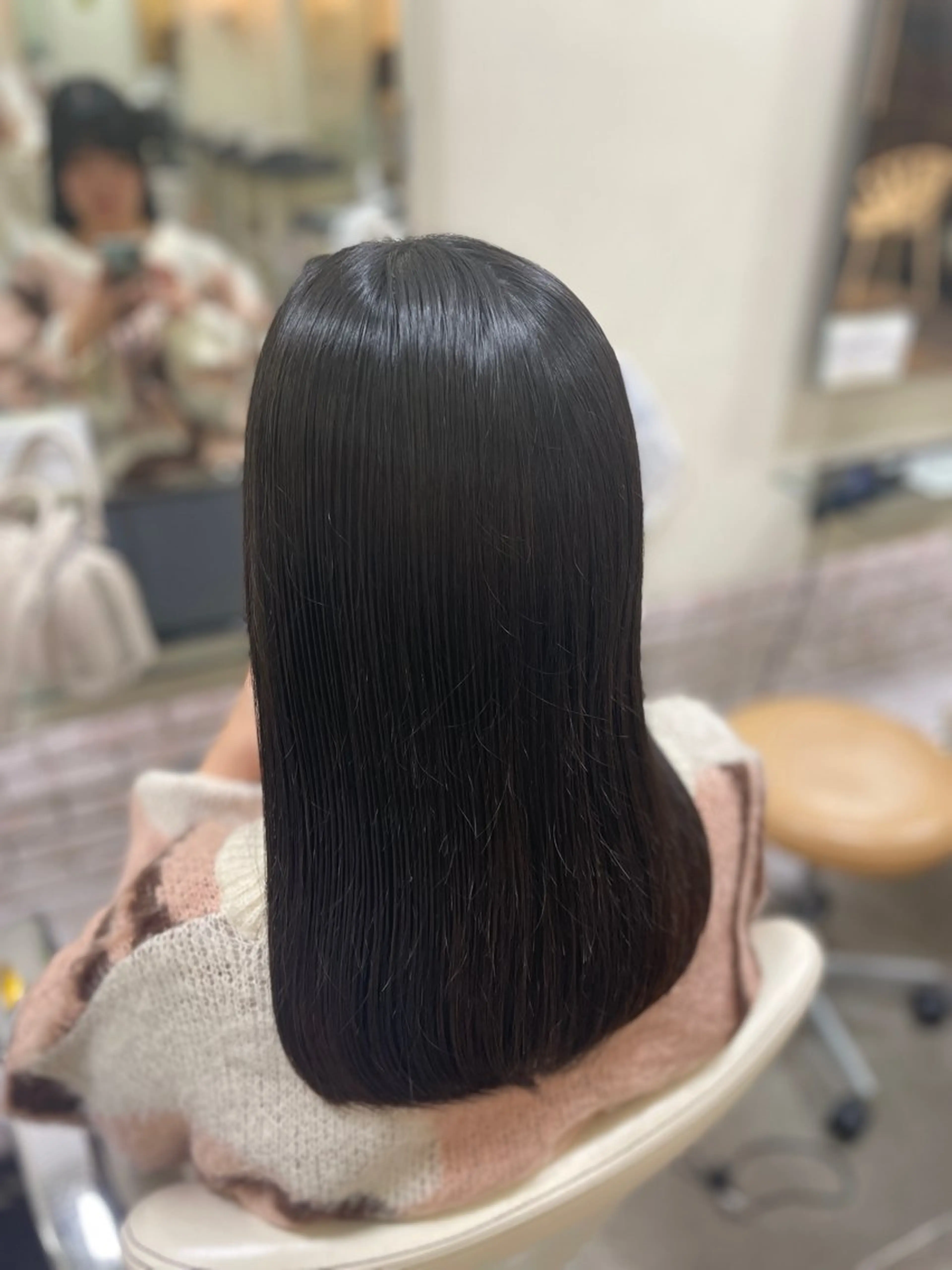 セミロング カット ヘアメイクニューヨーク根津店所属・リニューアルオープン ☆根津店齋藤のヘアスタイル