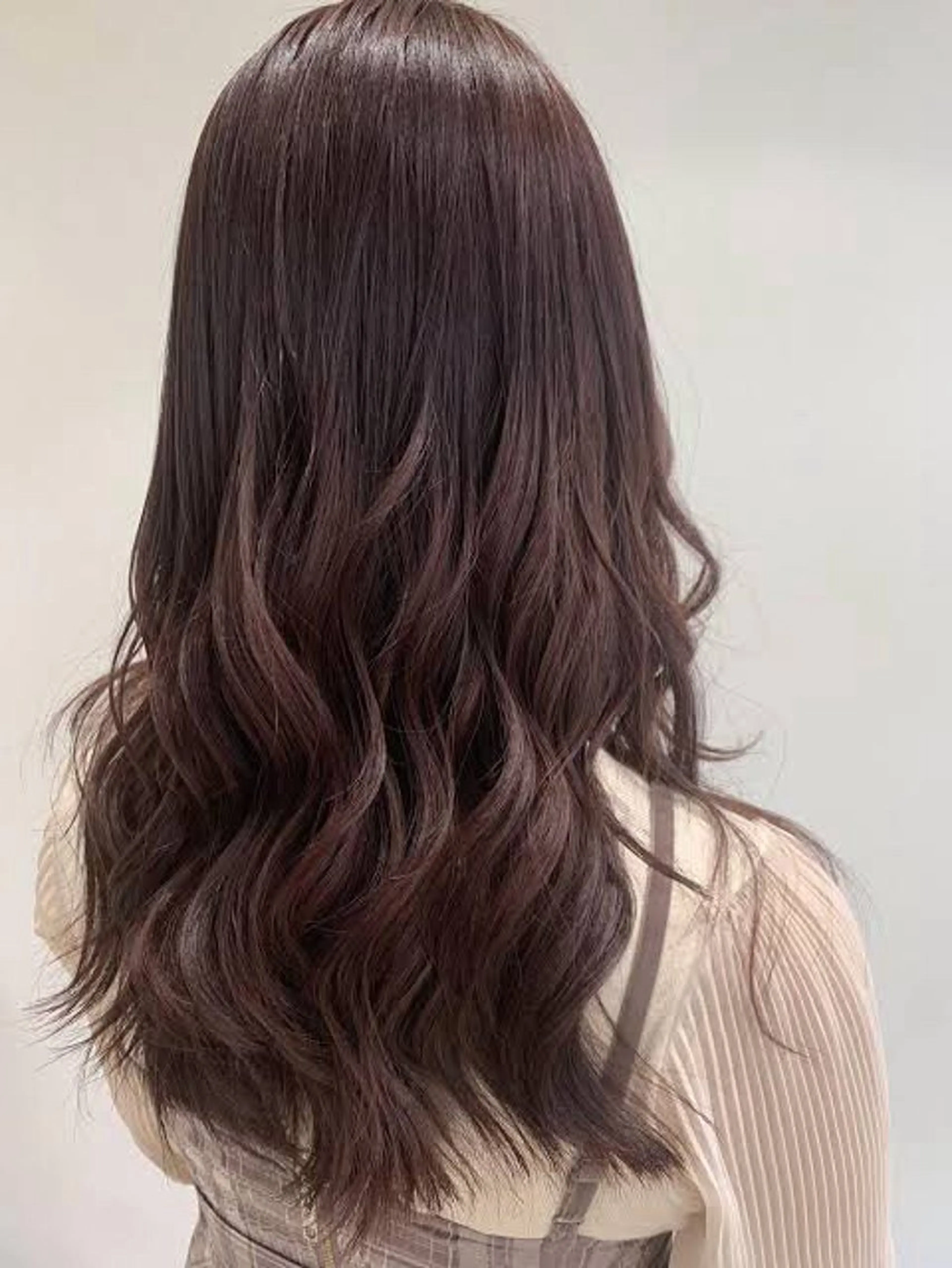 カラー 小林 優斗のヘアスタイル