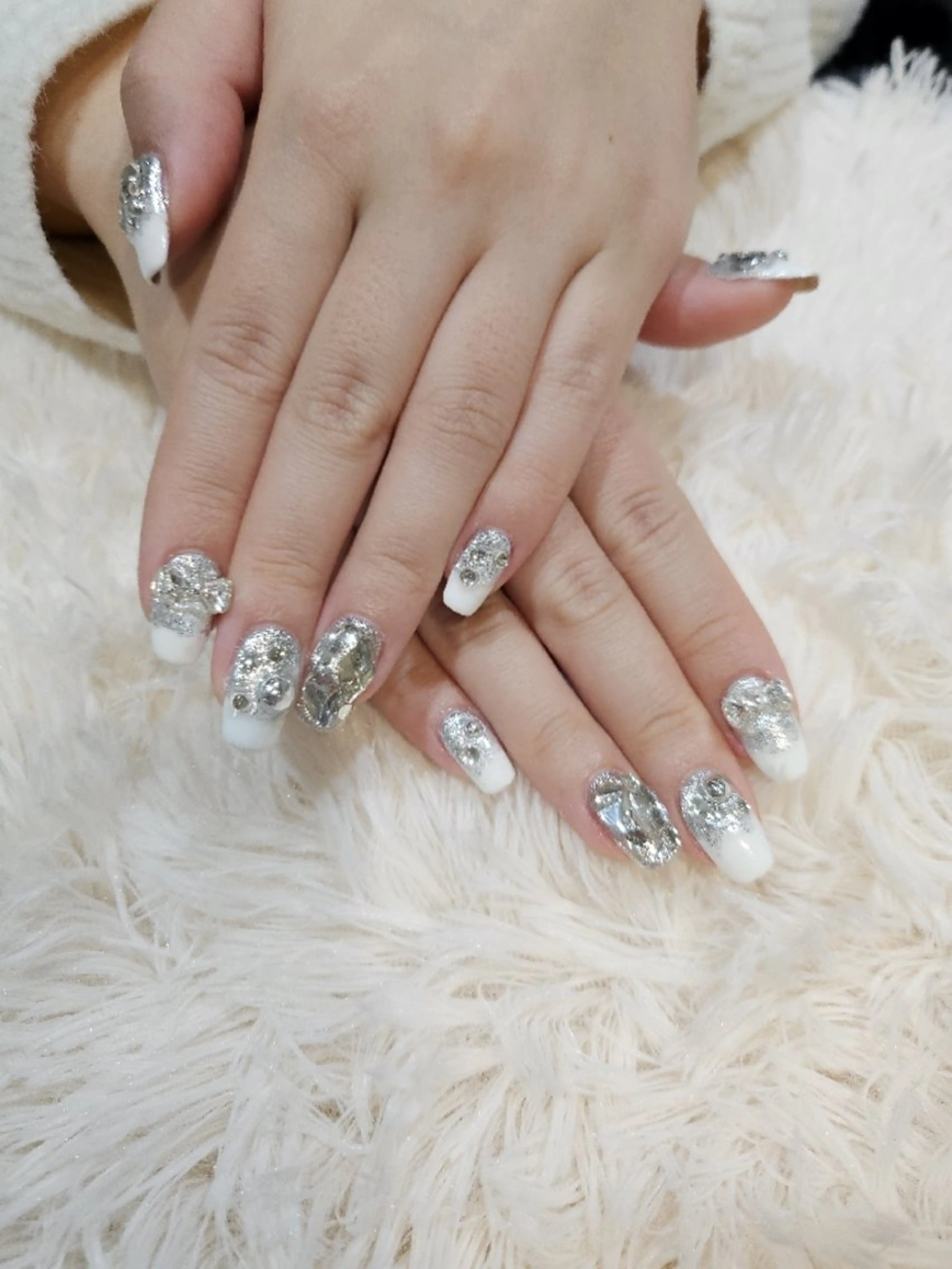 ネイル ハンドネイル plus j yuuのネイルデザイン