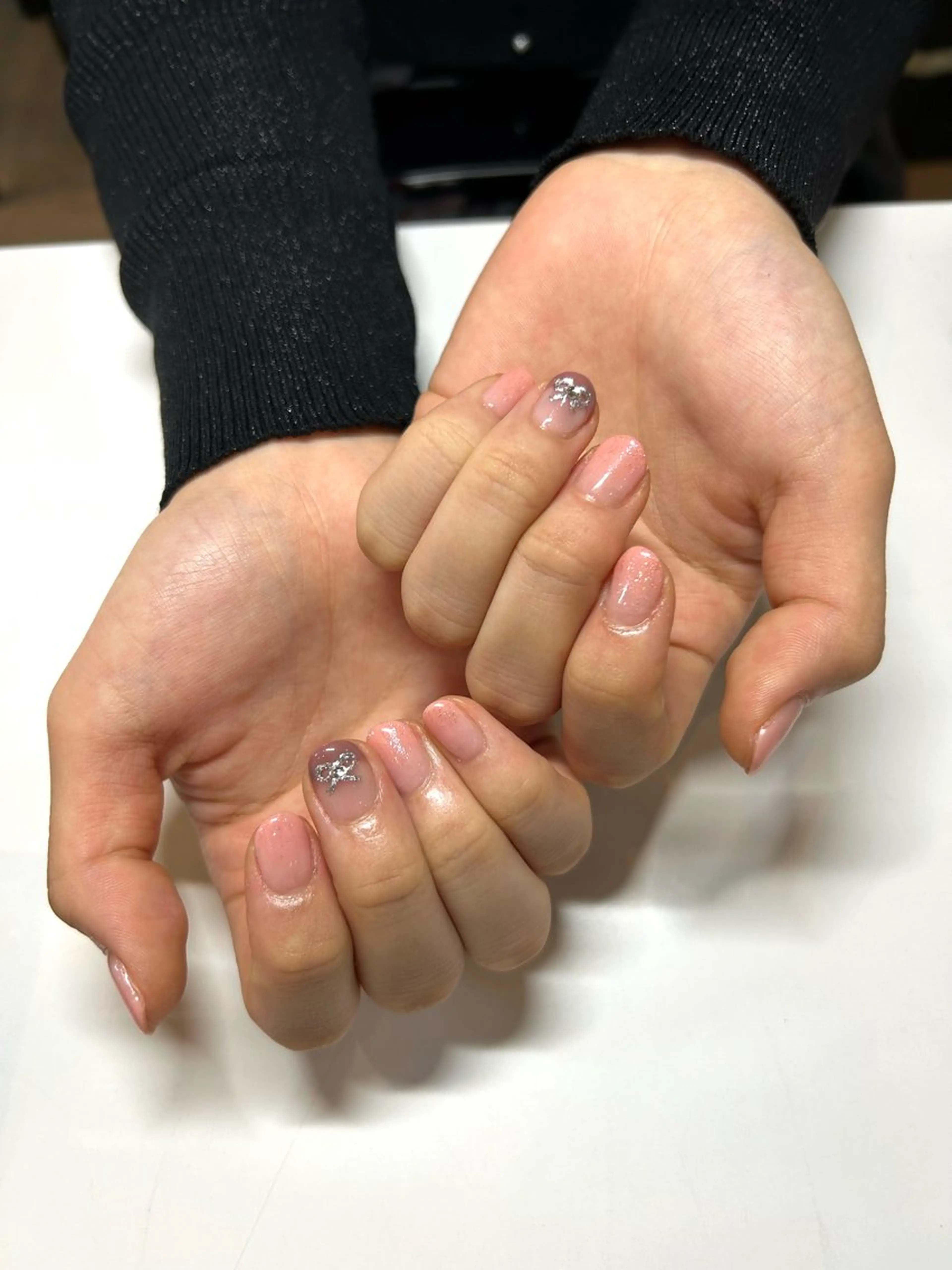ネイル グラデーション ピンク リボン シンプルネイル maninail ayaのネイルデザイン