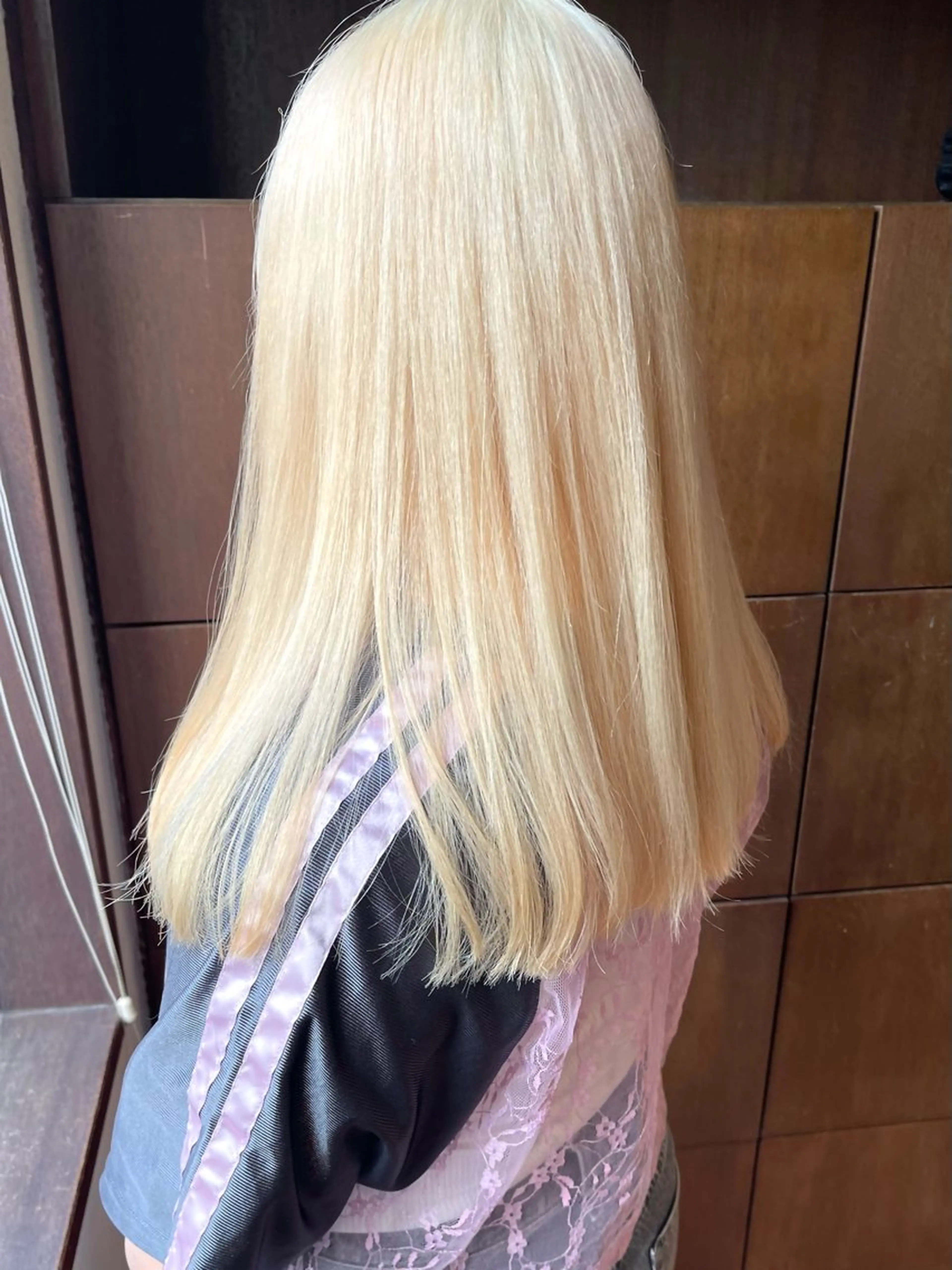 ロング カラー カット ヘアカラー トリートメント 髪質改善ｶﾗｰ ｹｱﾌﾞﾘｰﾁ/ﾀﾑのヘアスタイル