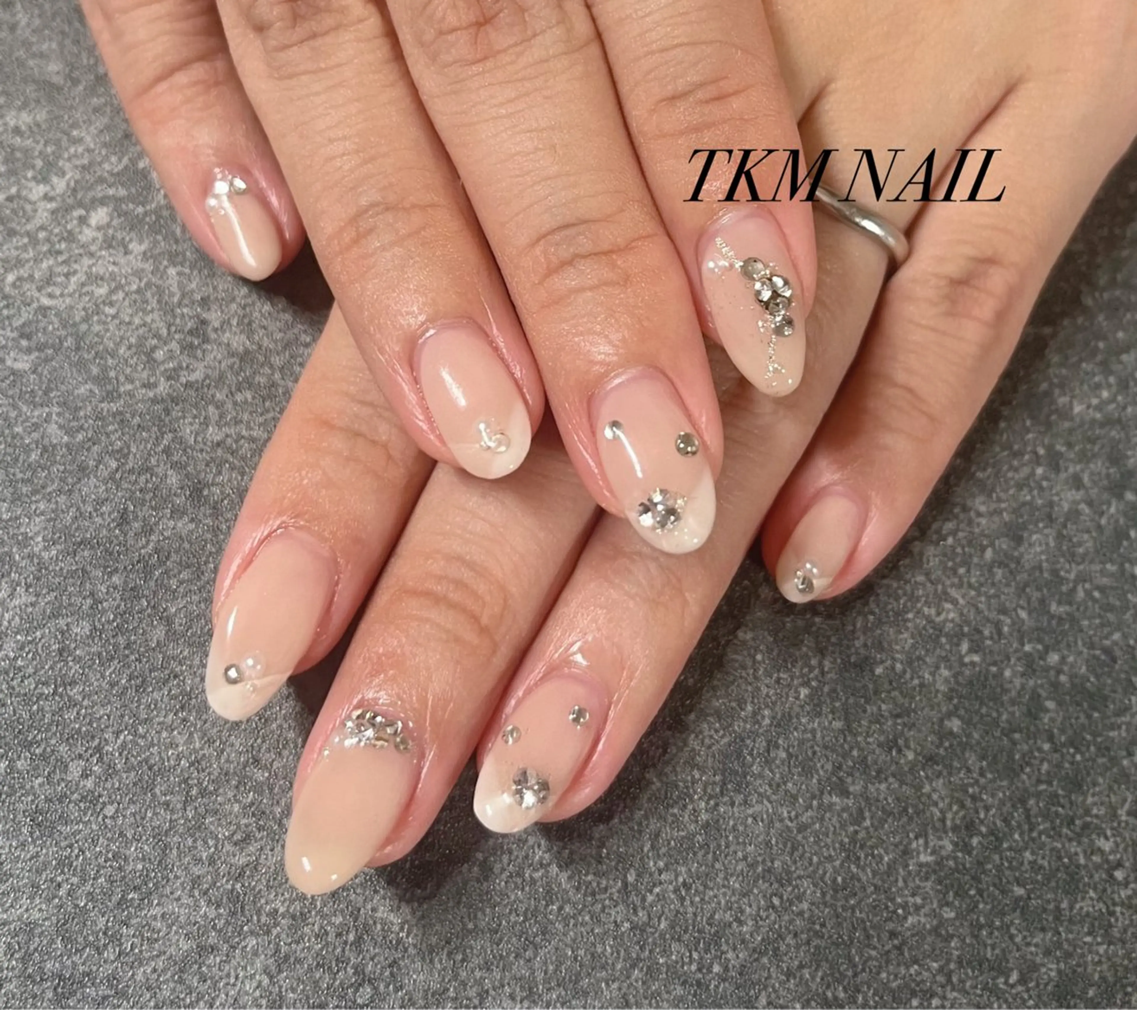 ネイル 持ち込み ブライダルネイル ______ TKM  NAILのネイルデザイン