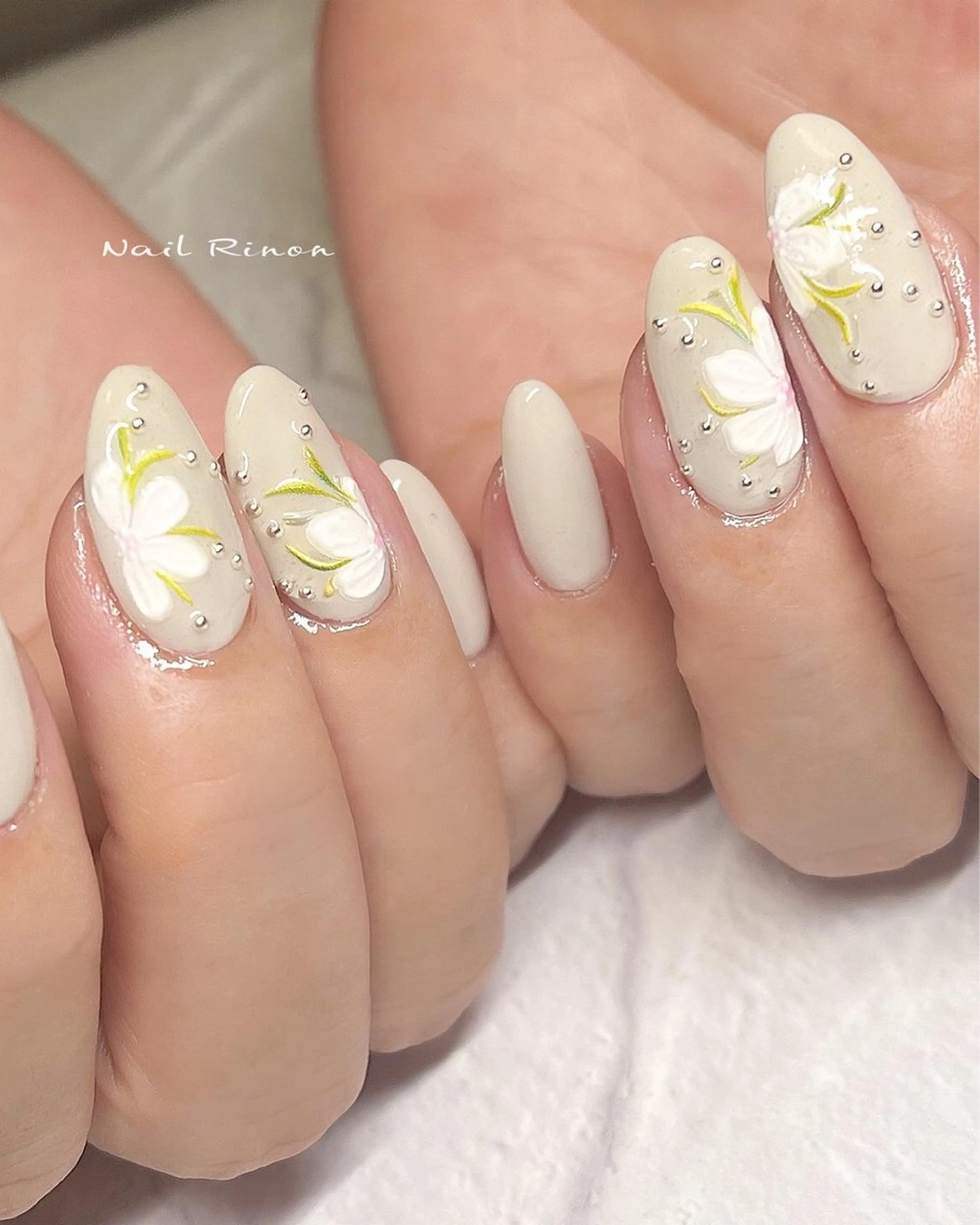 ネイル フラワーネイル ハンドネイル Nail Rinonのネイルデザイン