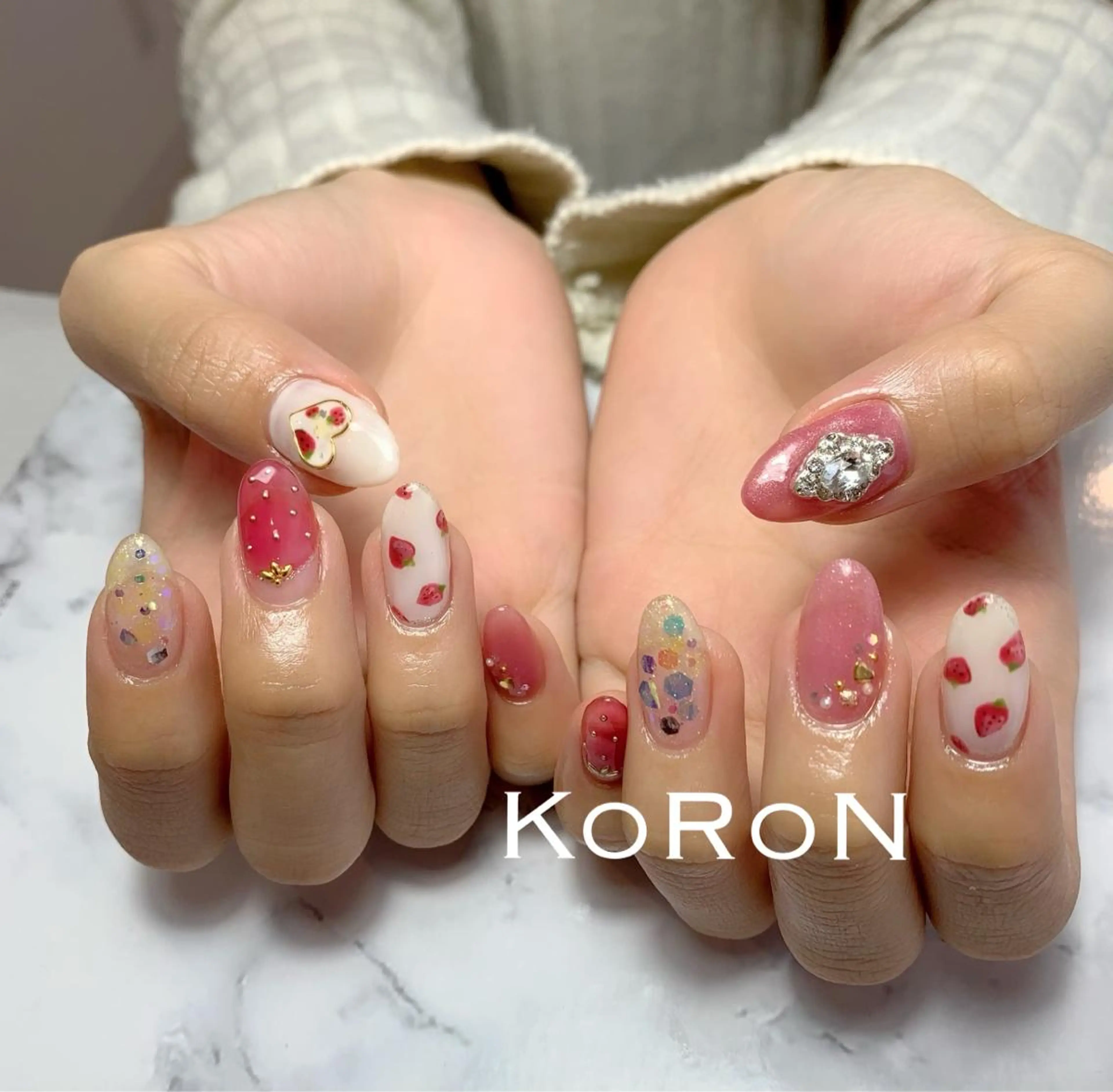 ネイル ハンドネイル 自宅サロン鎌倉 KORONのネイルデザイン