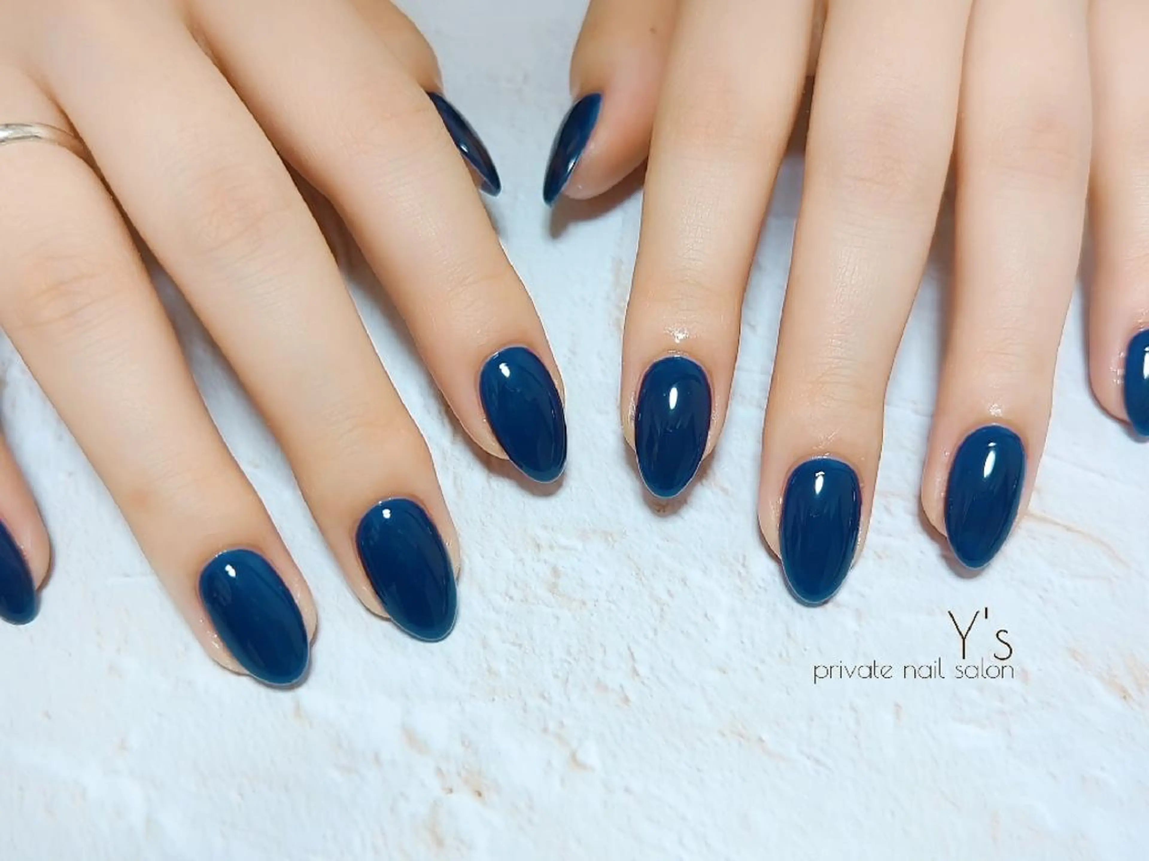 ネイル ハンドネイル YUMI NAGAI  のネイルデザイン