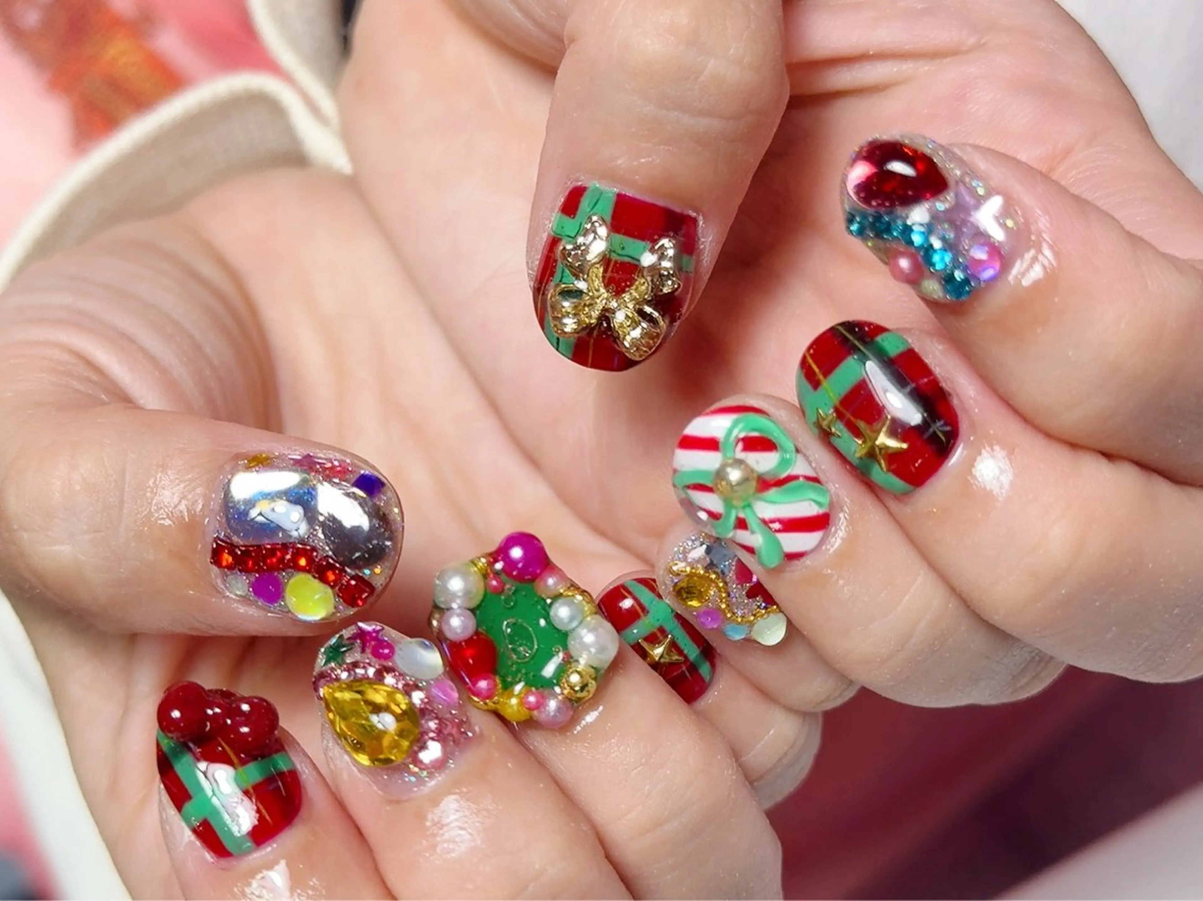 ネイル ハンドネイル Nail Atelier IamI所属・アイアムアイ 大村磨衣のネイルデザイン