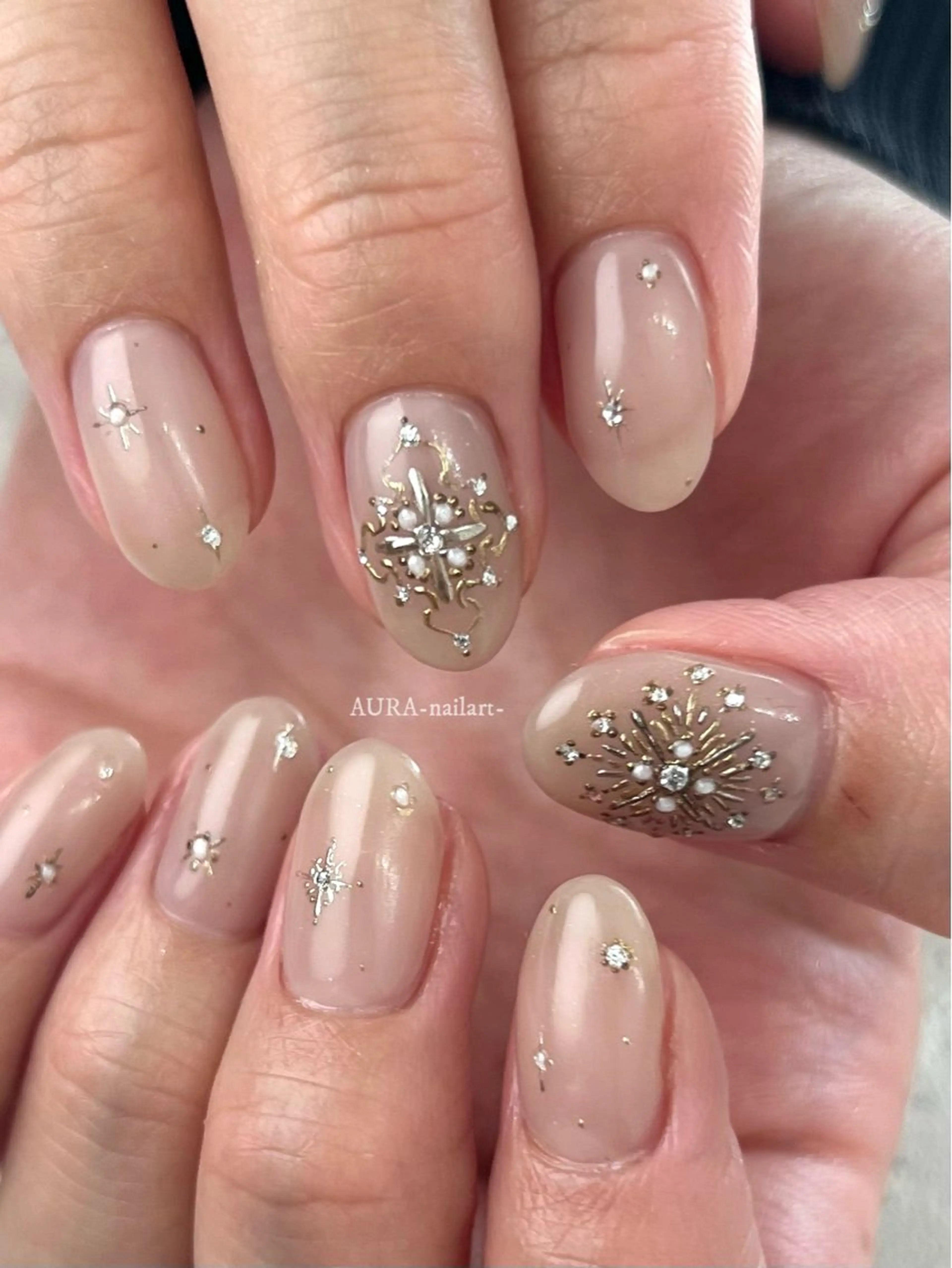 ネイル ハンドネイル フットネイル AURA nailartのネイルデザイン