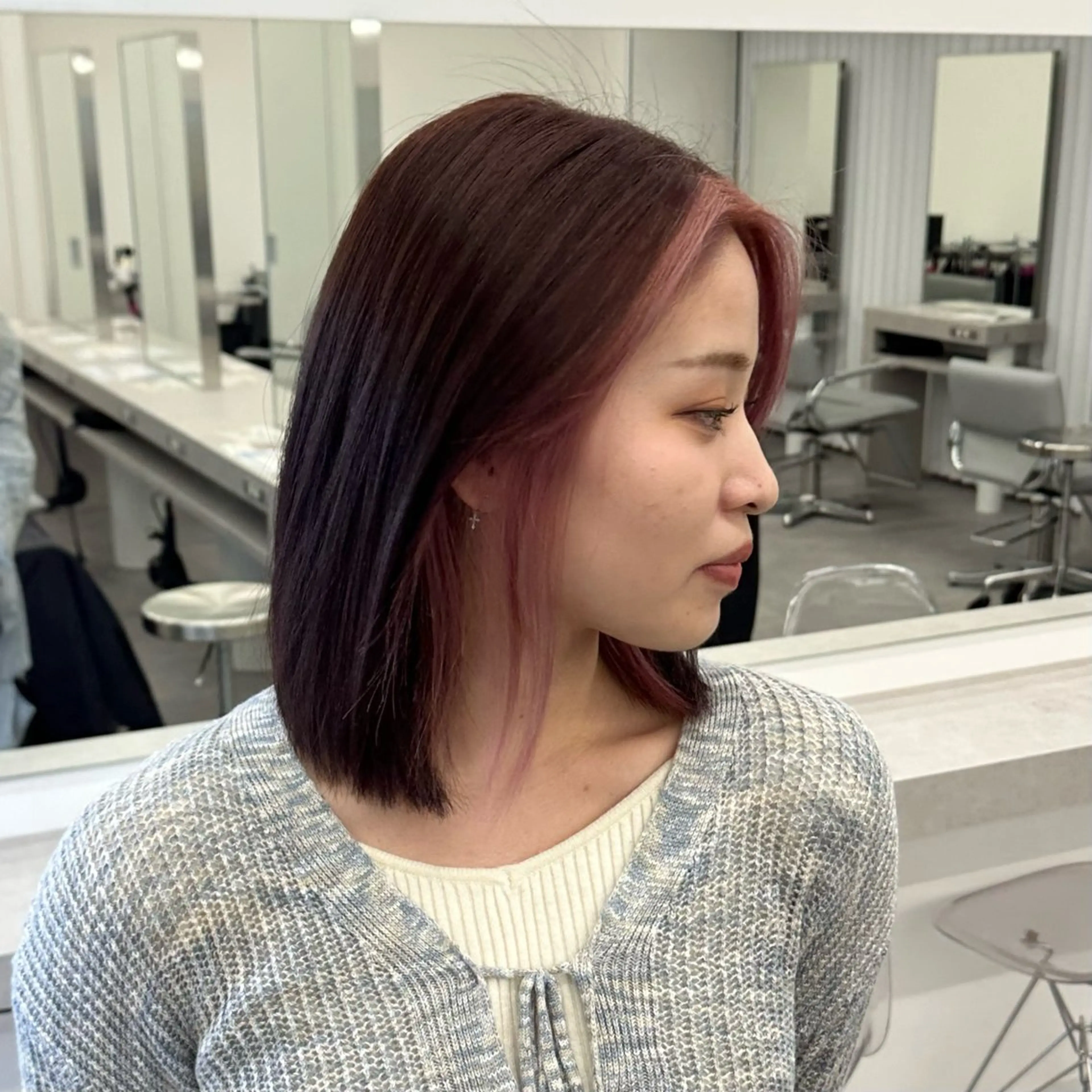 ミディアム カラー ミストバング  フェイスフレーミング ヘアカラー 🎀‪ピンクベージュ 🎀レイヤーmikuのヘアスタイル
