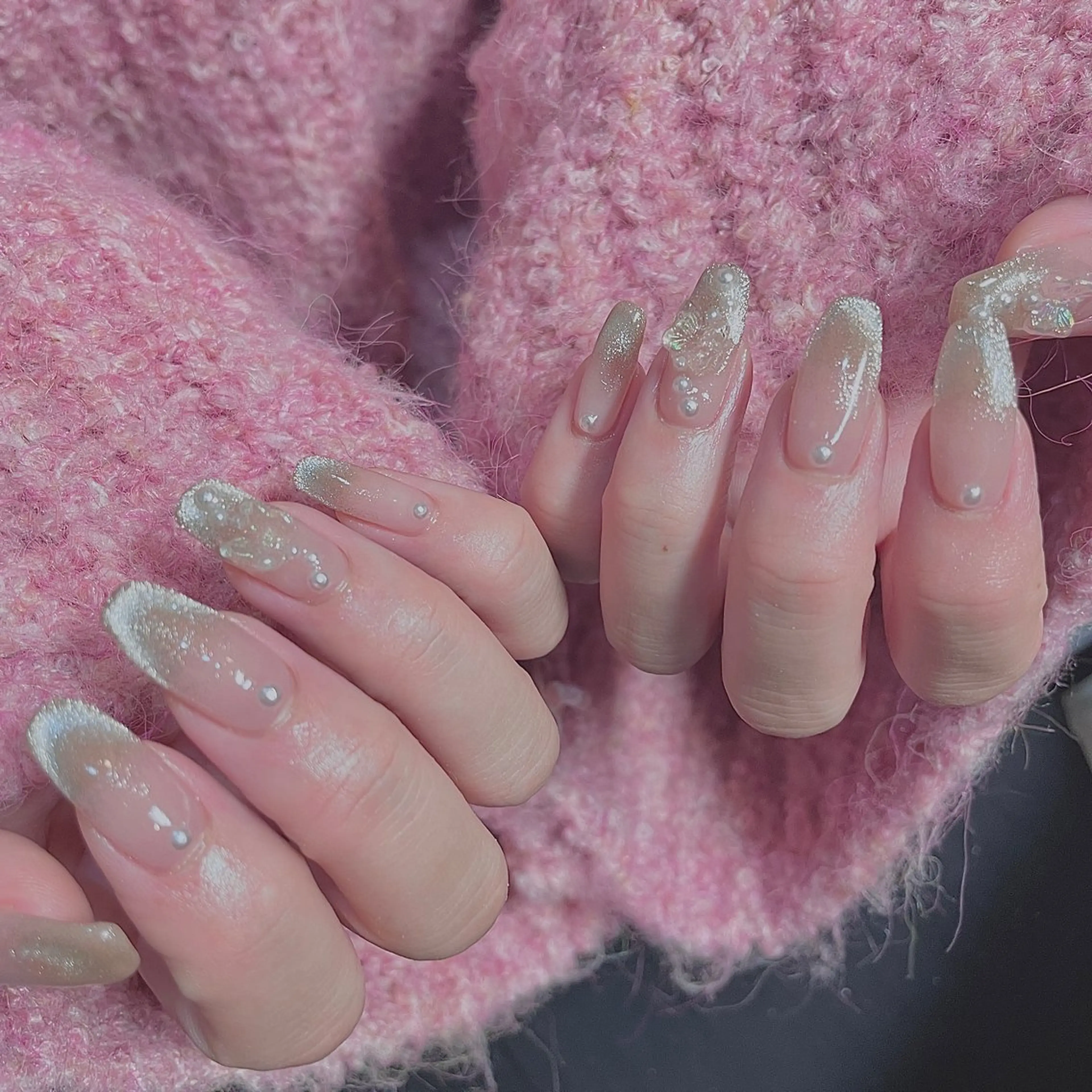 ネイル フレンチネイル キラキラネイル ロングネイル マグネットネイル マグネットフレンチ ハンドネイル acs.n所属・ネイル，耳つぼ 風間すみれのその他イメージ