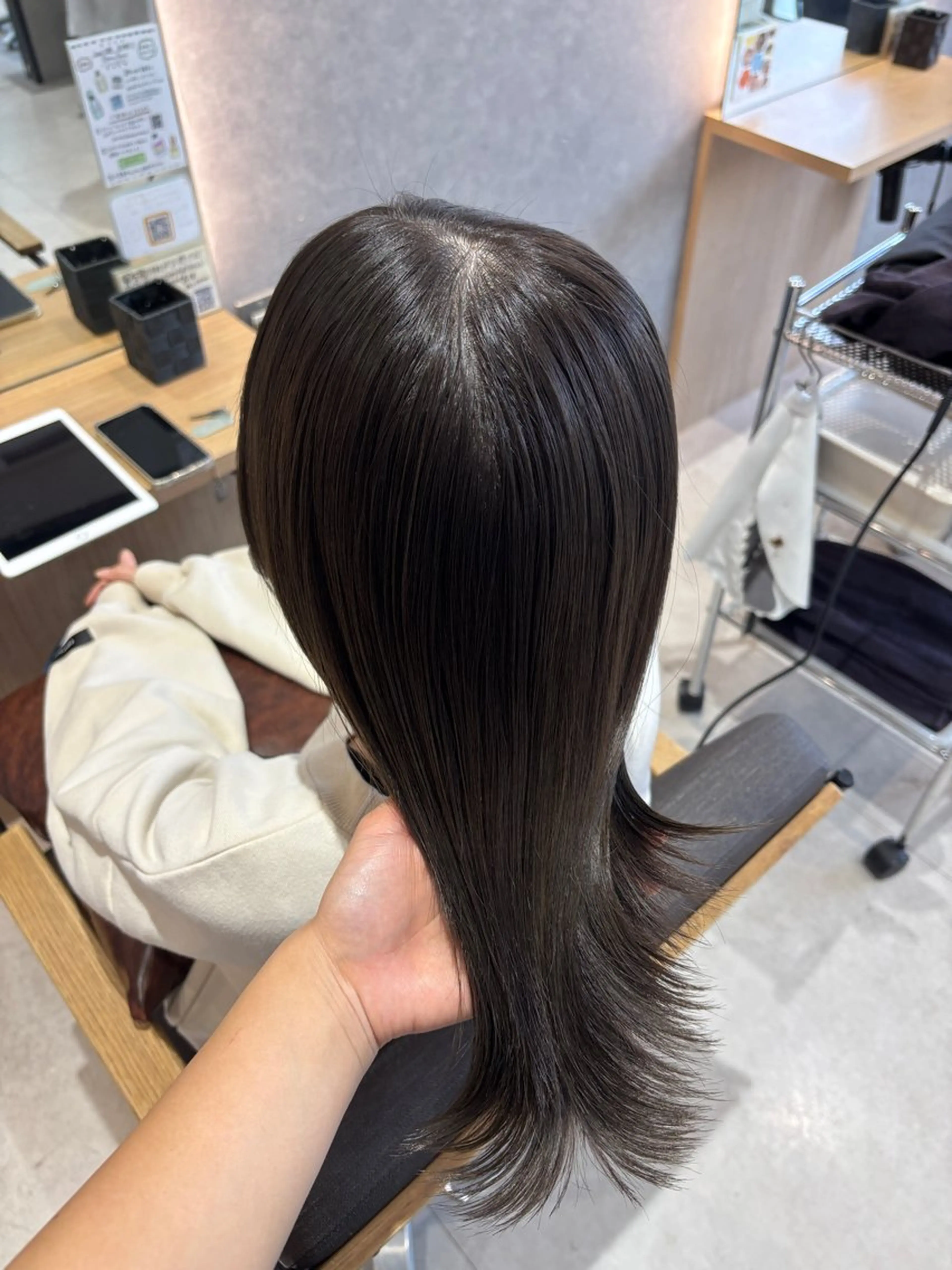 カラー アッシュ ヘアカラー トリートメント konomi ⟡.*のヘアスタイル