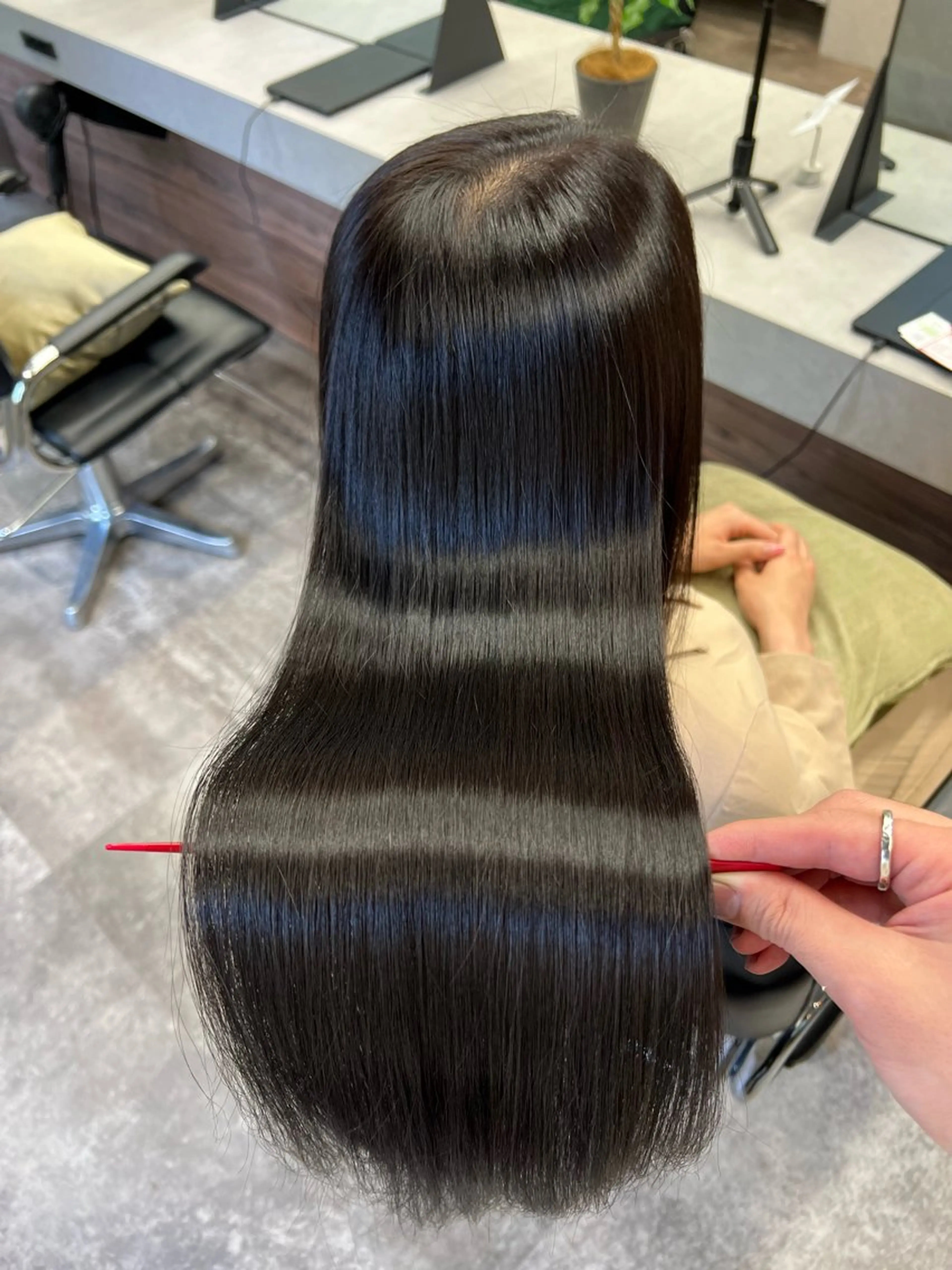 ☆20代以下クチコミ可能な方限定☆髪質改善ストレート+うる艶トリートメントの写真
