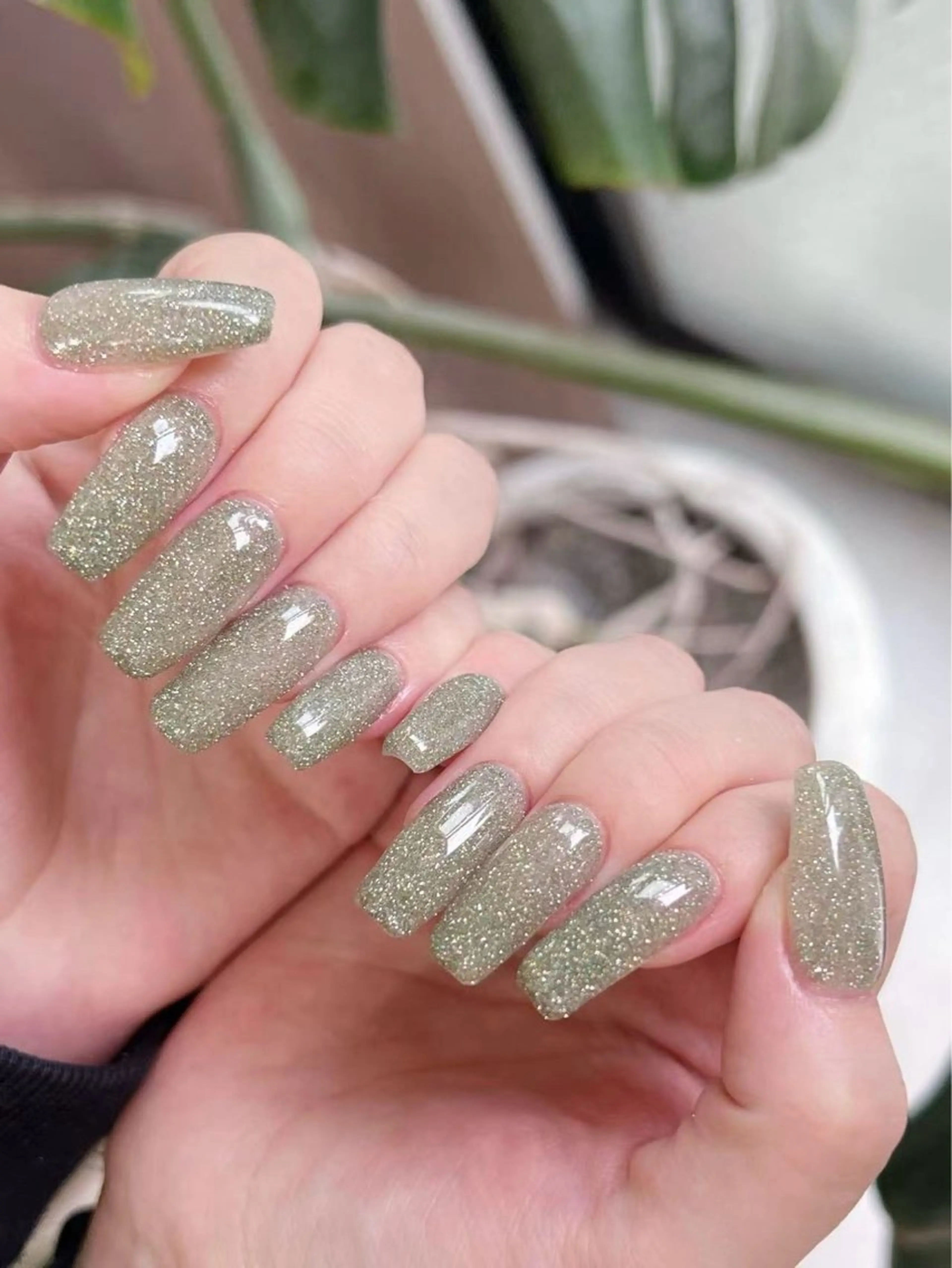 ネイル pholeisi art nail所属・河合 ハルのネイルデザイン
