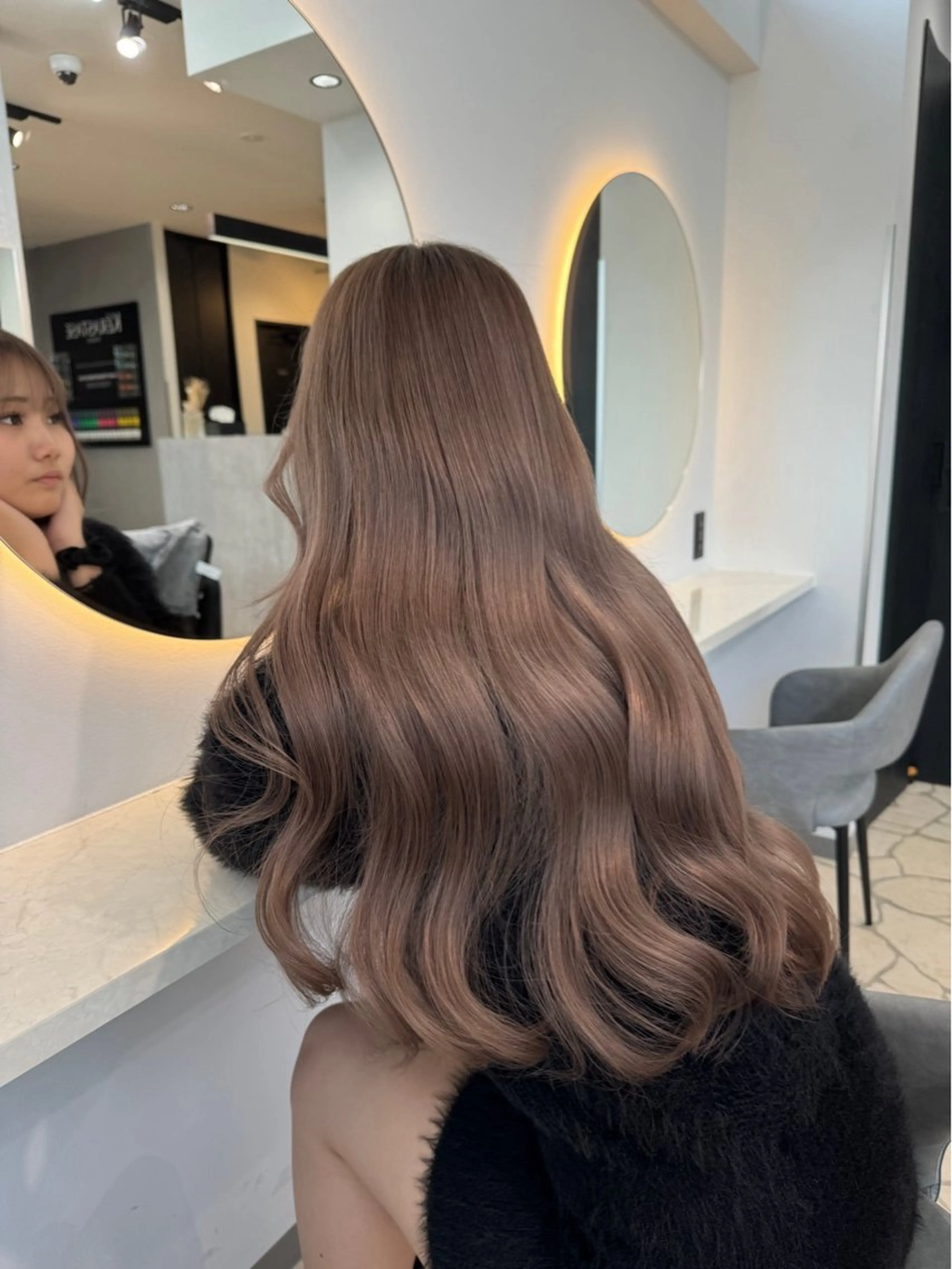 ロング カラー ヘアカラー トリートメント lapis マリナのヘアスタイル