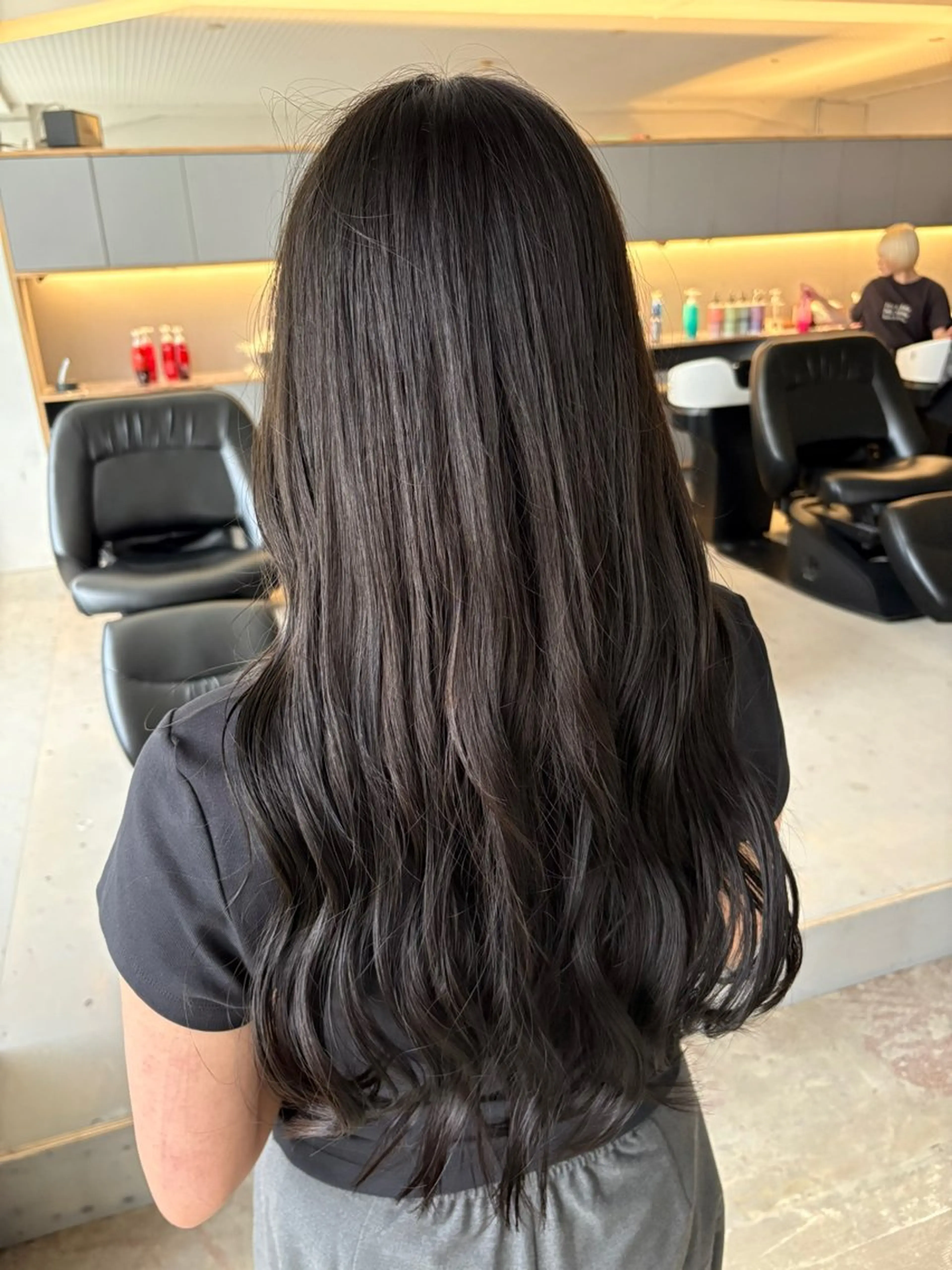 ロング カラー オレンジ ヘアカラー 玉置 七海のヘアスタイル