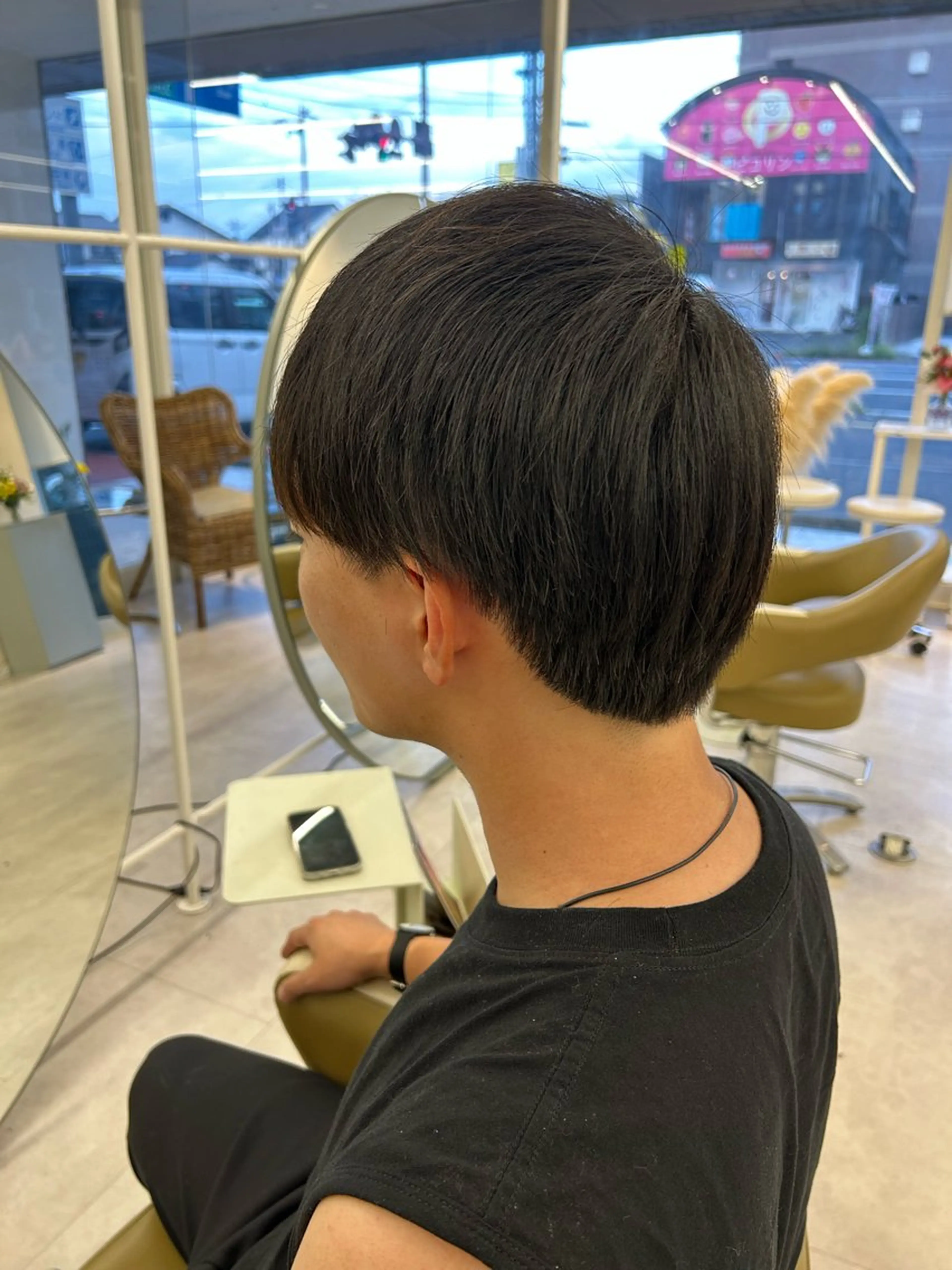 メンズ 刈り上げ ✨メンズカット✨ ブリーチカラー✨瞳歌のヘアスタイル