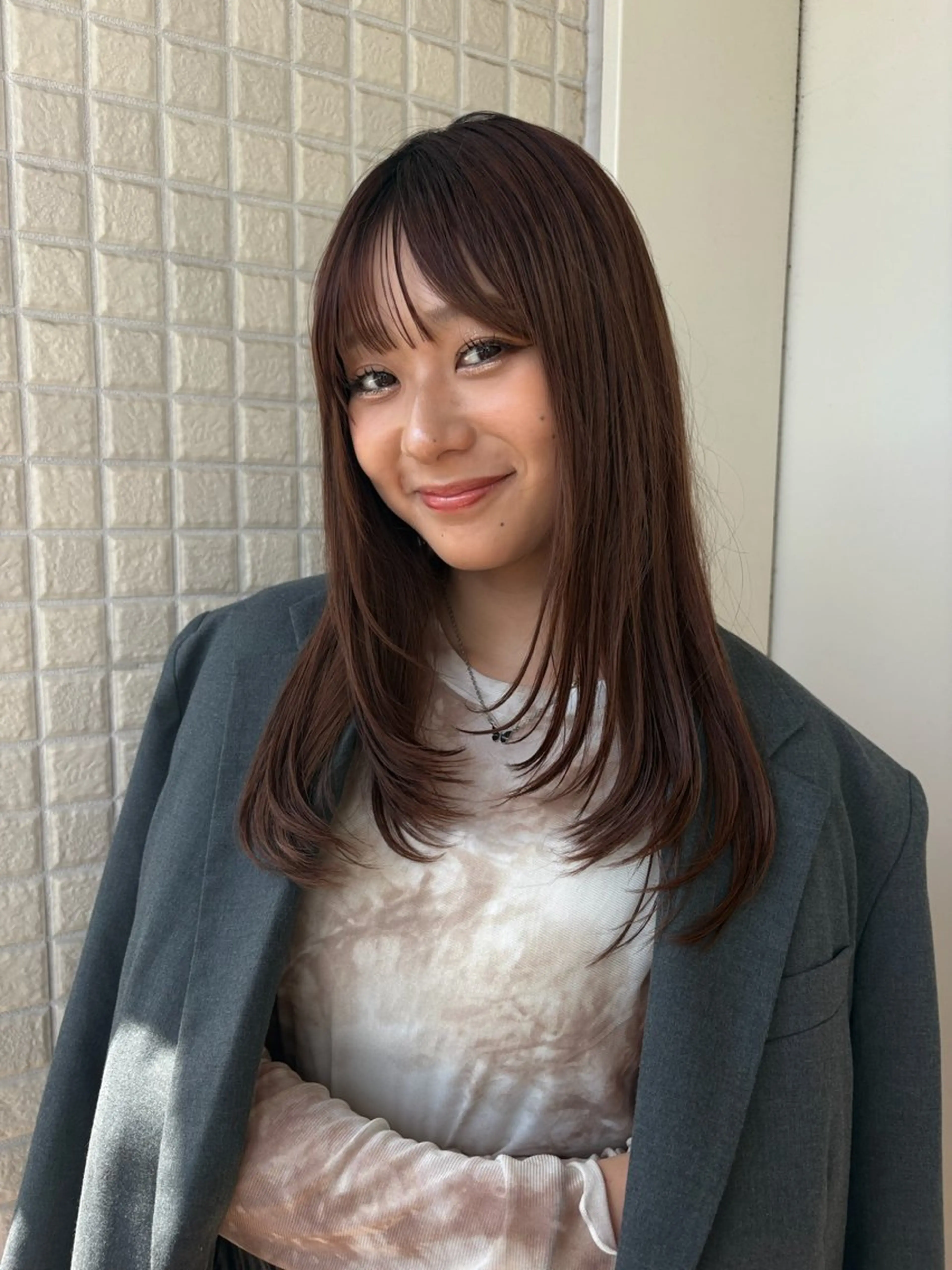 セミロング 顔まわりレイヤー 顔周りカット レイヤーカット カット ブリーチなしWカラー /艶髪/横浜/暖色のヘアスタイル