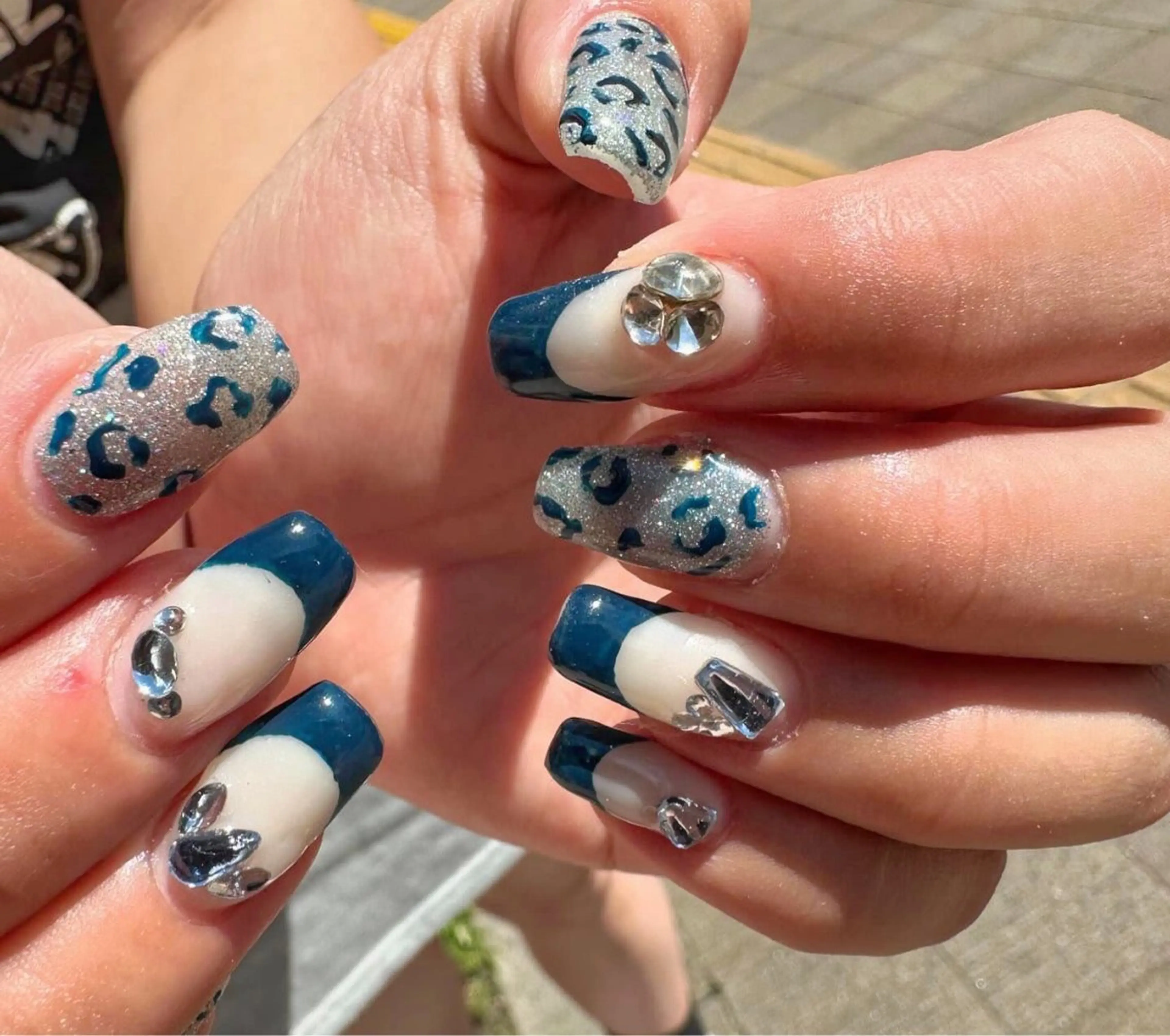 セミロング NAIL SALON FLOR所属・キラキラネイル/ 韓国ネイルMAKIのネイルデザイン