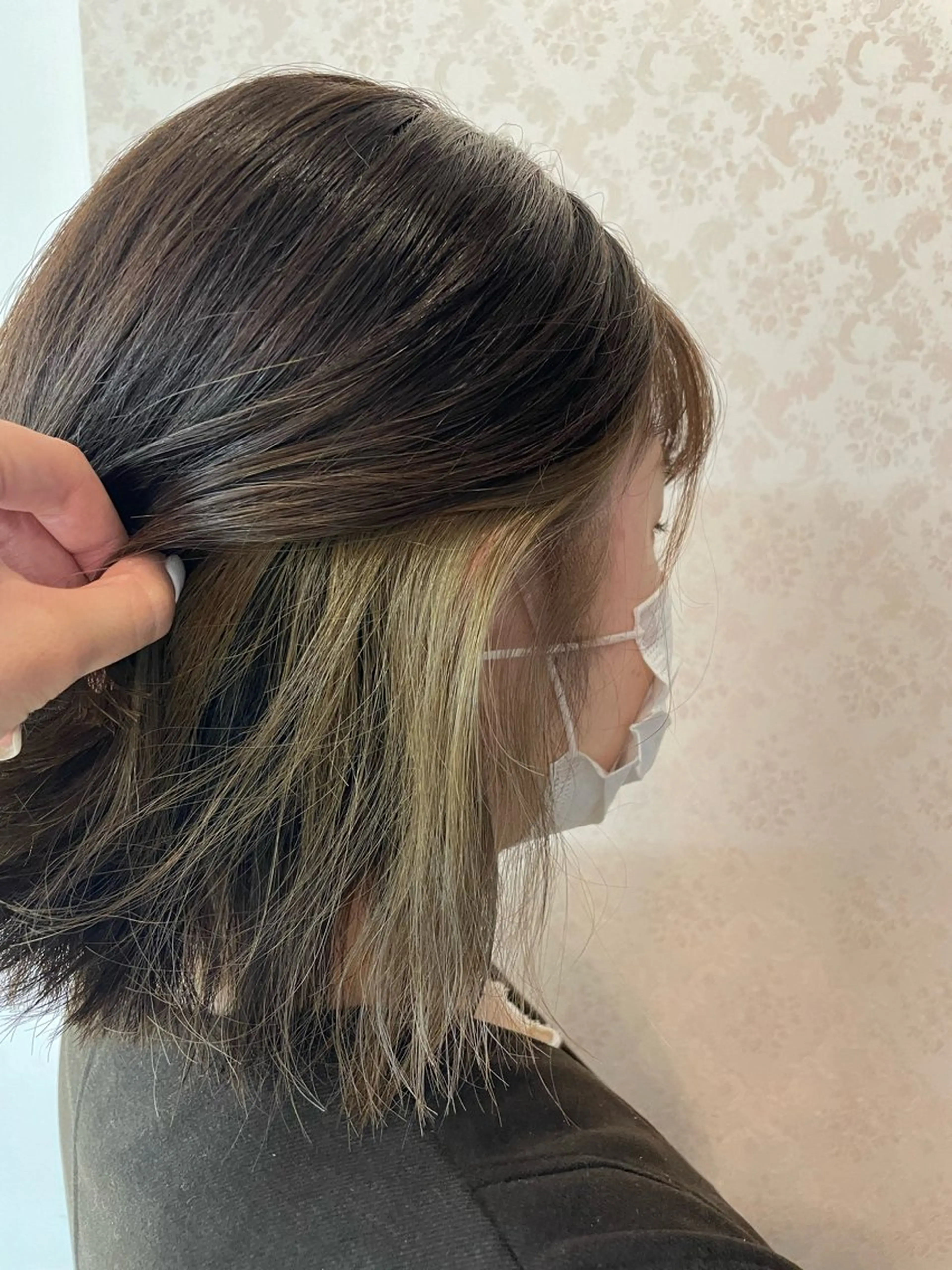 カラー ヒヨシ ルナのヘアスタイル
